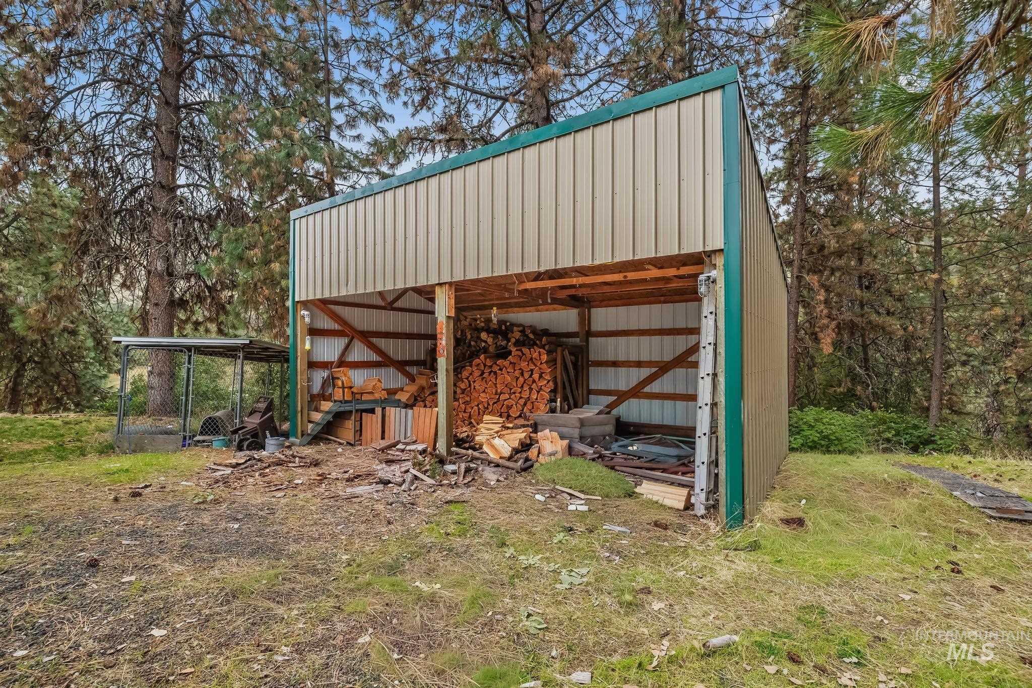 20795 Ryegrass Lane, Lenore, Idaho 83541, 2 Bedrooms, 2 Bathrooms, Residential For Sale, Price $660,000,MLS 99002937