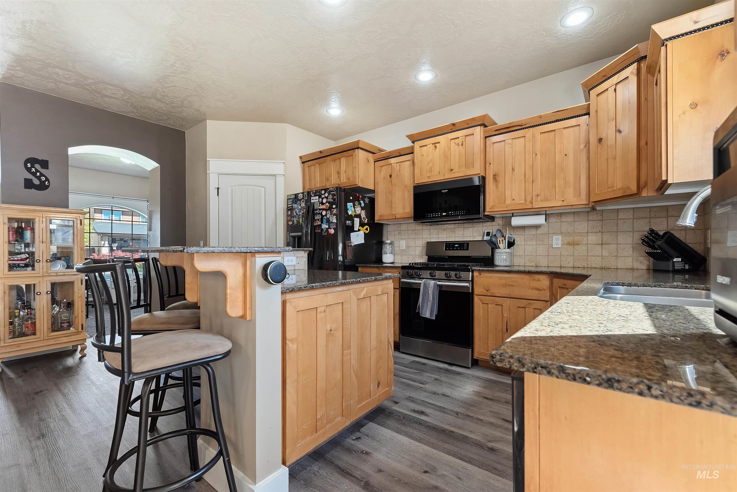 9575 W Montebello Dr, Boise, Idaho 83709, 4 Bedrooms, 2.5 Bathrooms, Residential For Sale, Price $580,000,MLS 99002938