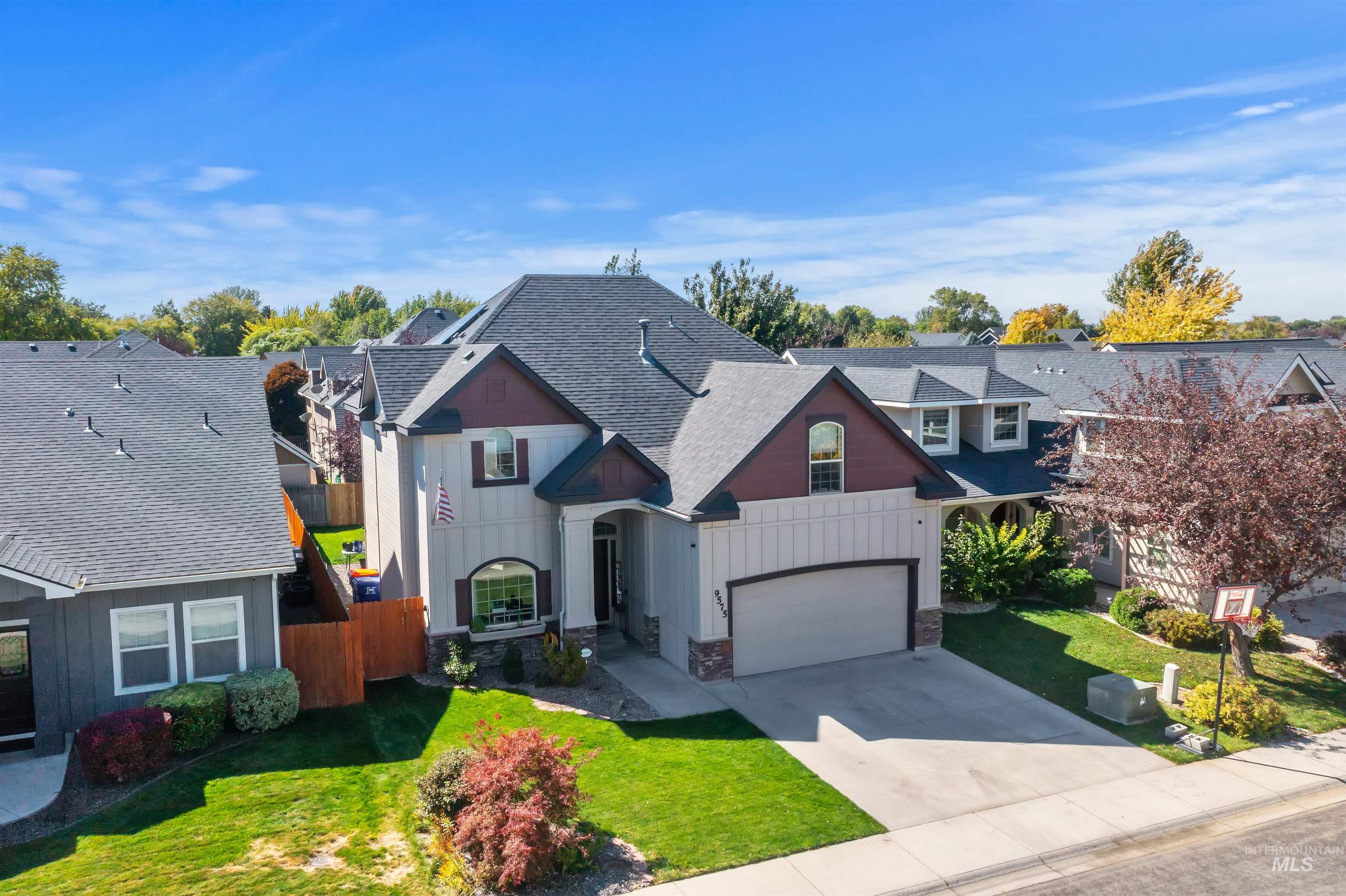 9575 W Montebello Dr, Boise, Idaho 83709, 4 Bedrooms, 2.5 Bathrooms, Residential For Sale, Price $580,000,MLS 99002938