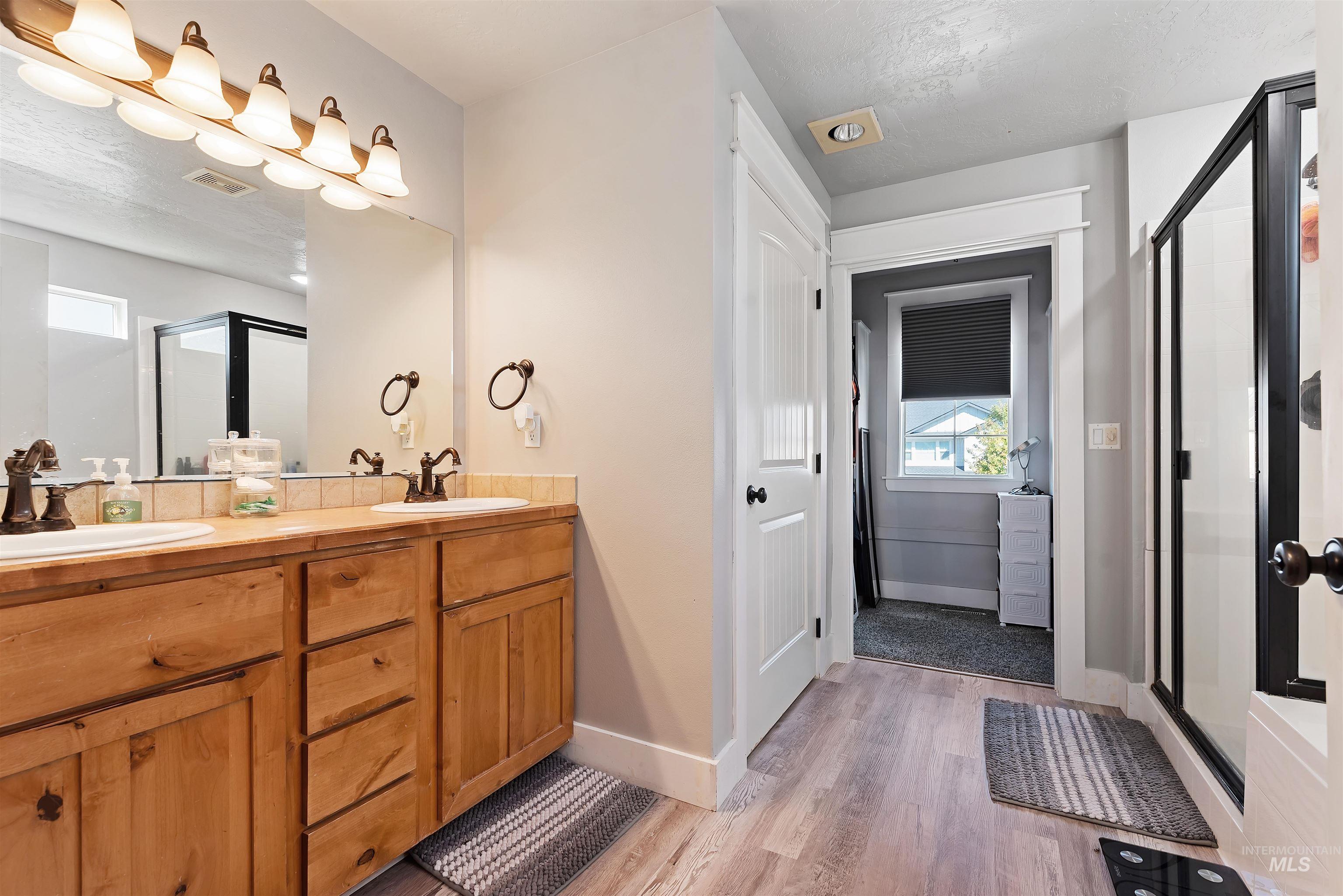 9575 W Montebello Dr, Boise, Idaho 83709, 4 Bedrooms, 2.5 Bathrooms, Residential For Sale, Price $580,000,MLS 99002938