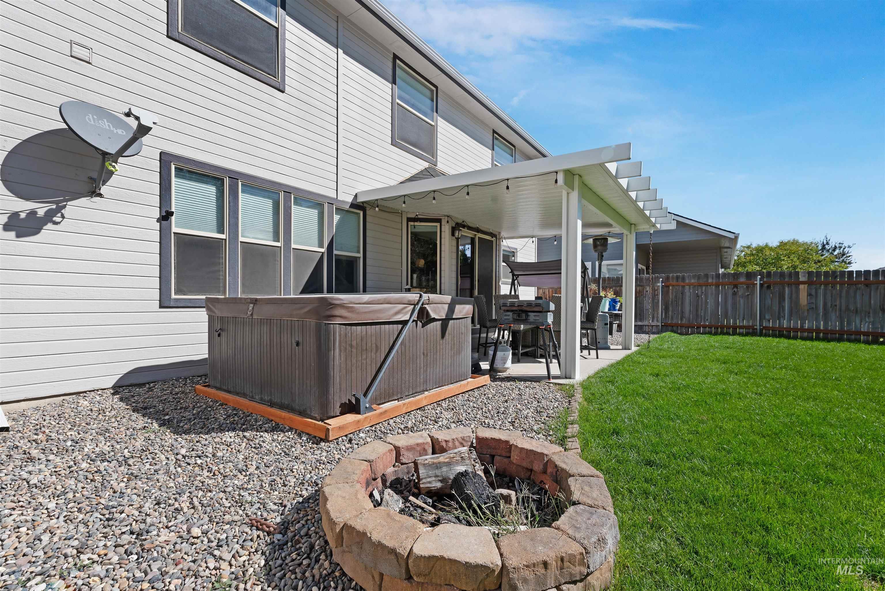 9575 W Montebello Dr, Boise, Idaho 83709, 4 Bedrooms, 2.5 Bathrooms, Residential For Sale, Price $580,000,MLS 99002938