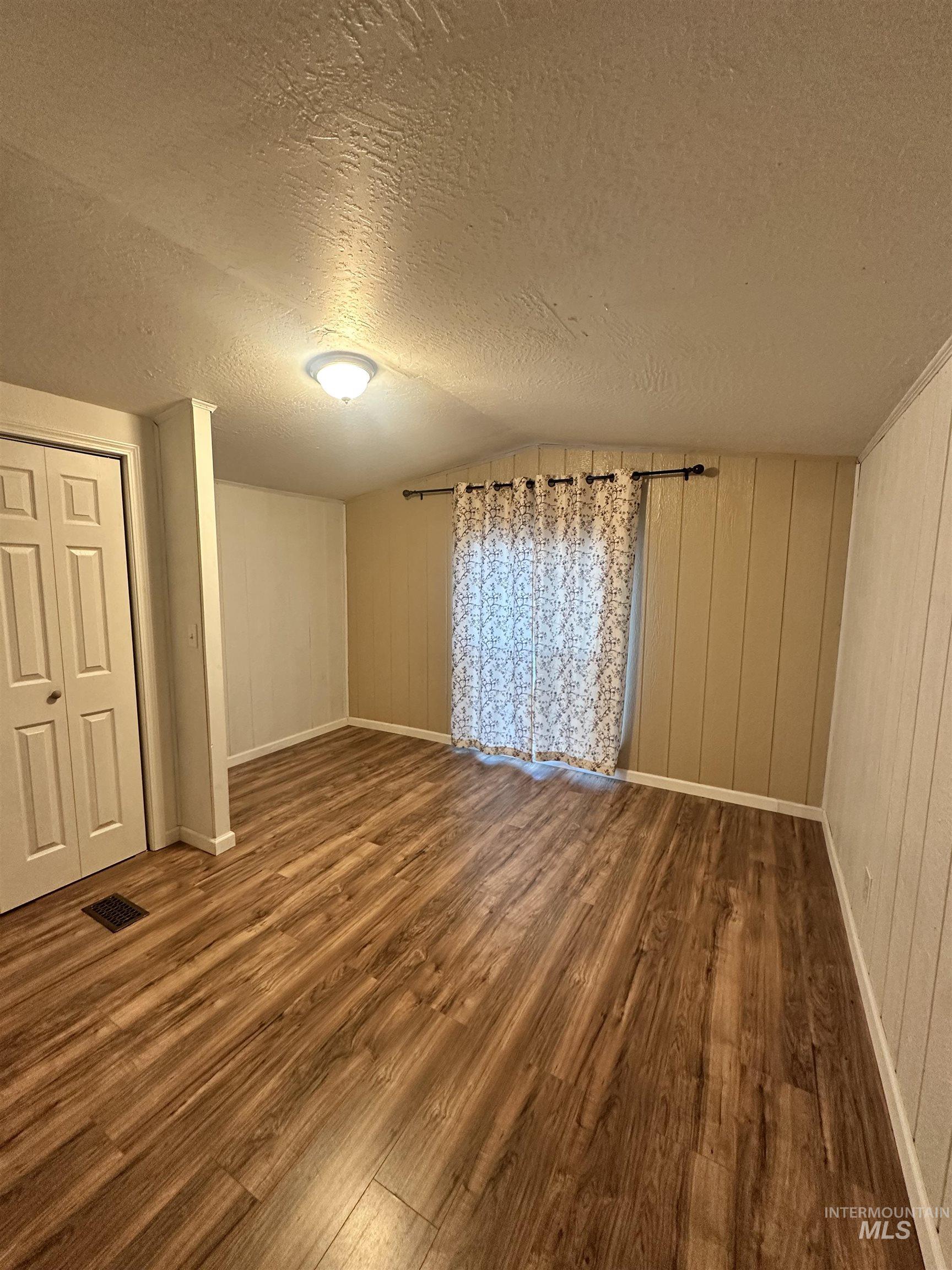 1008 20th Ave, Clarkston, Washington 99403, 3 Bedrooms, 1 Bathroom, Residential For Sale, Price $195,000,MLS 99002939