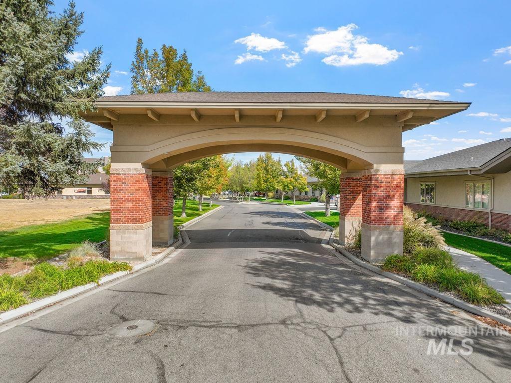 142 River Vista Pl, Twin Falls, Idaho 83301, Business/Commercial For Sale, Price $620,000,MLS 99002942