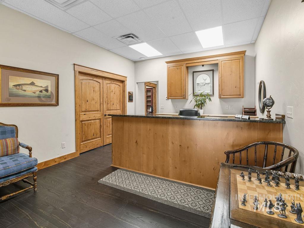 142 River Vista Pl, Twin Falls, Idaho 83301, Business/Commercial For Sale, Price $620,000,MLS 99002942
