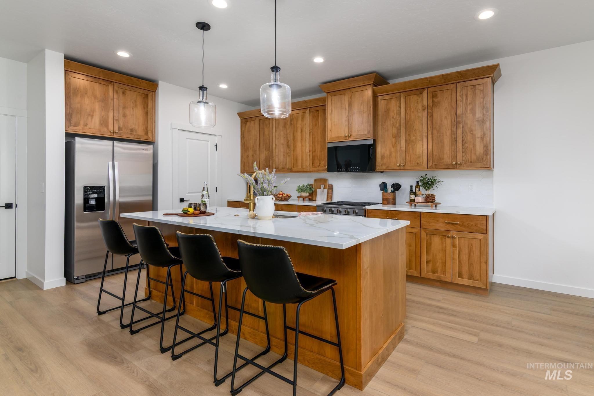 2350 N Morehouse Ave, Eagle, Idaho 83616, 3 Bedrooms, 2 Bathrooms, Residential For Sale, Price $589,000,MLS 99002944