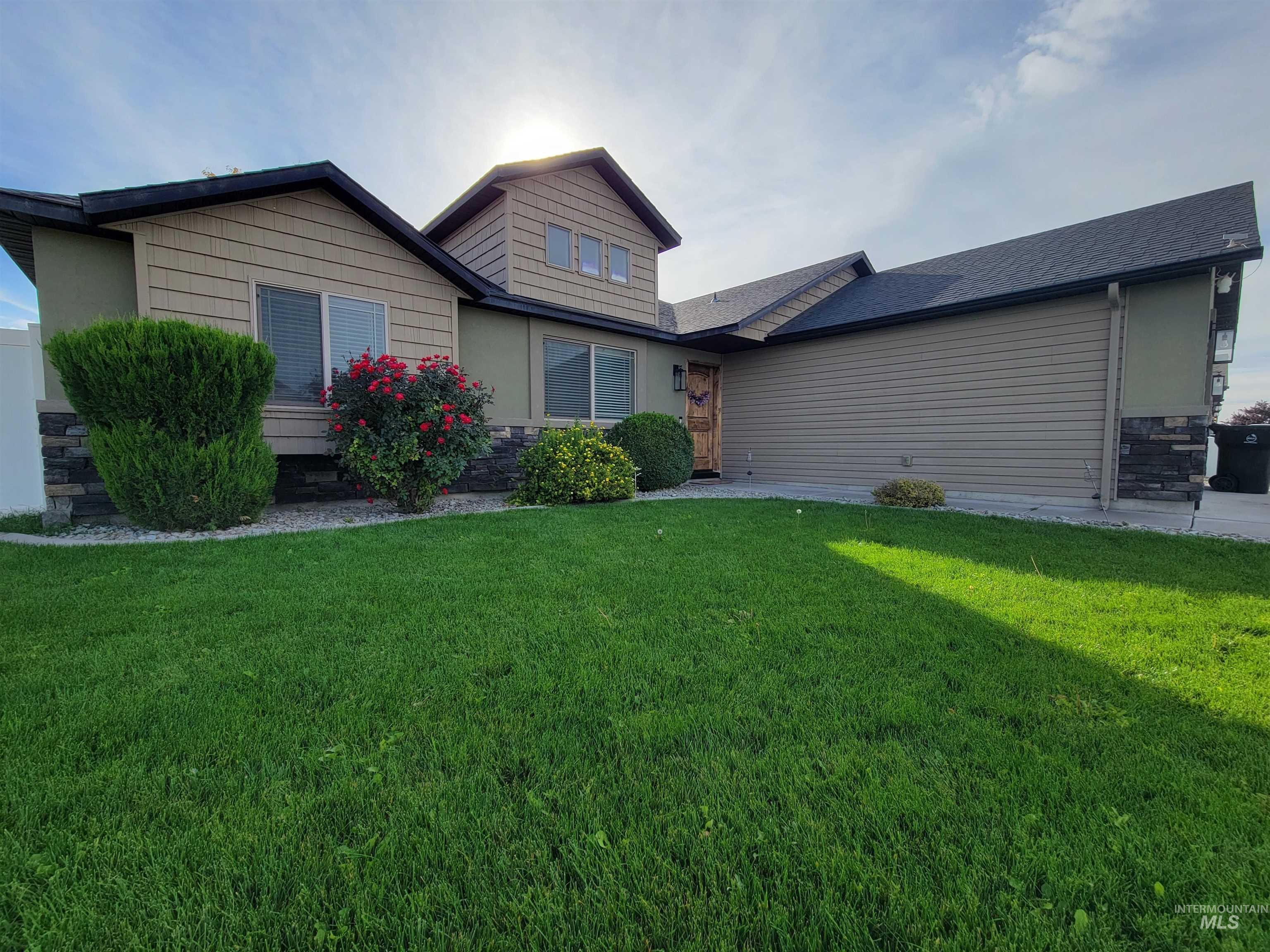 2536 Yellowstone Trail, Burley, Idaho 83318, 4 Bedrooms, 2 Bathrooms, Residential For Sale, Price $335,000,MLS 99002947