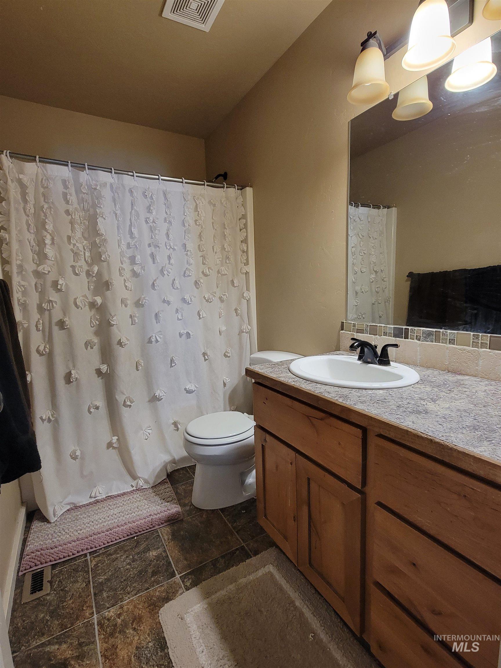 2536 Yellowstone Trail, Burley, Idaho 83318, 4 Bedrooms, 2 Bathrooms, Residential For Sale, Price $335,000,MLS 99002947