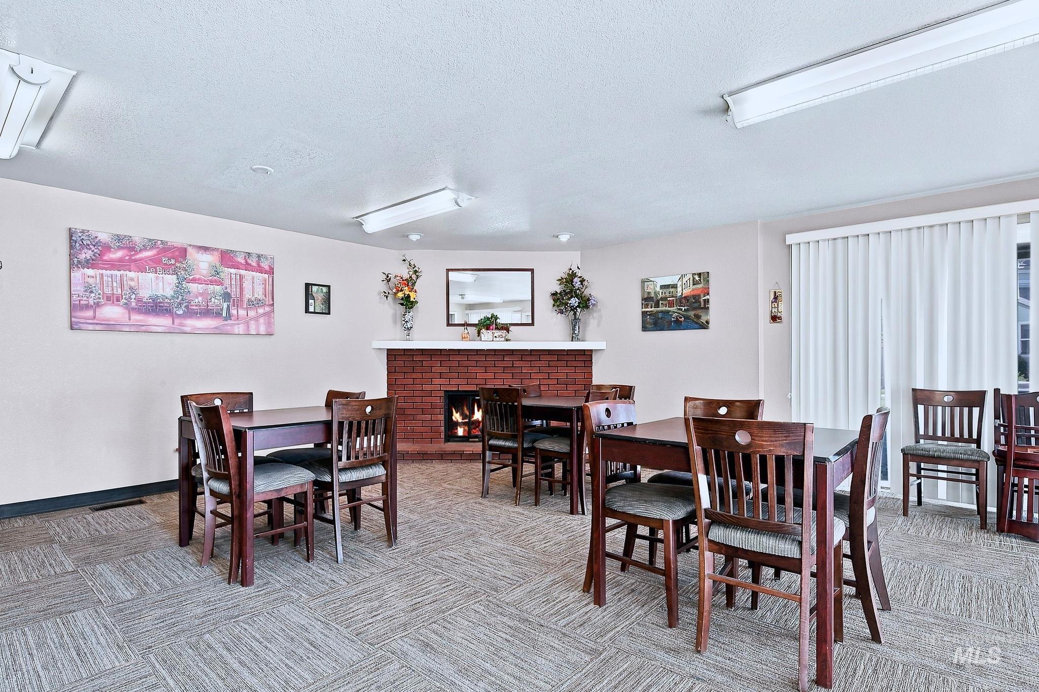 879 N Christine Lane, Boise, Idaho 83704, 2 Bedrooms, 2.5 Bathrooms, Residential For Sale, Price $359,900,MLS 99002948