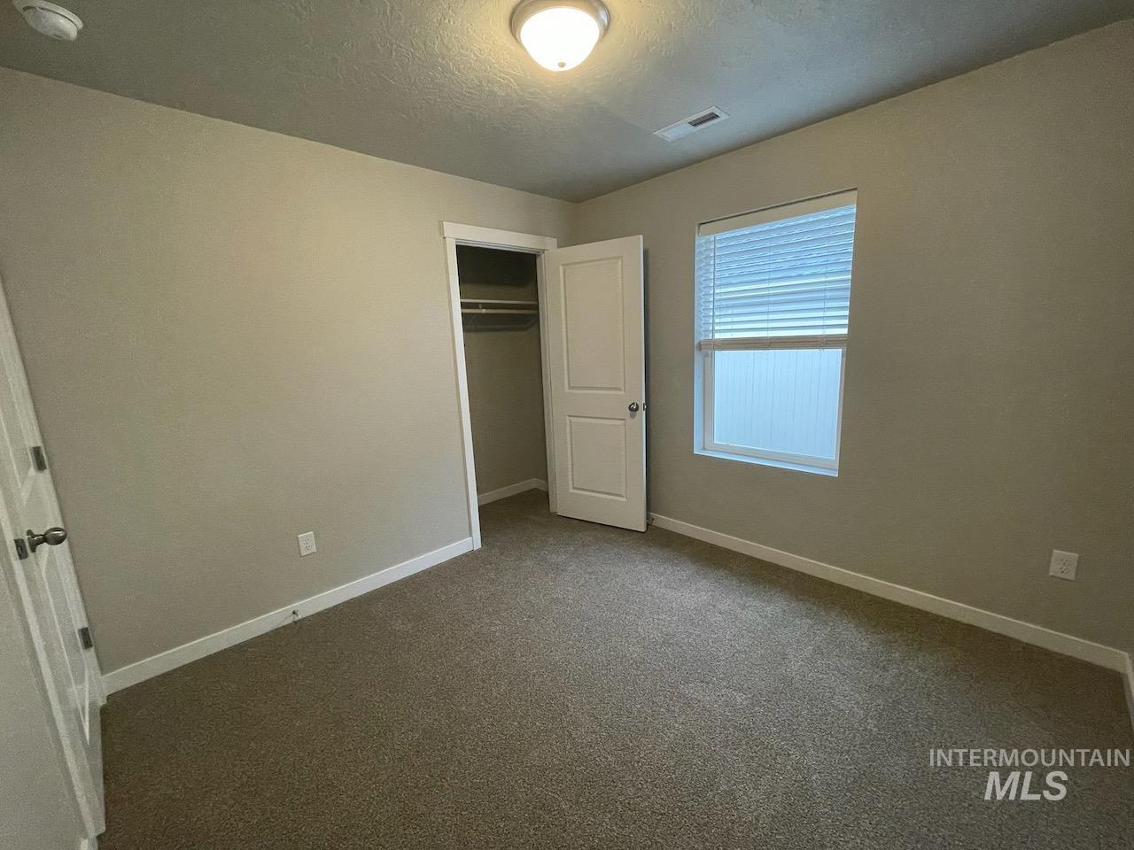 10458 Rockaway Ridge St., Nampa, Idaho 83687, 3 Bedrooms, 2 Bathrooms, Residential For Sale, Price $399,900,MLS 99002950