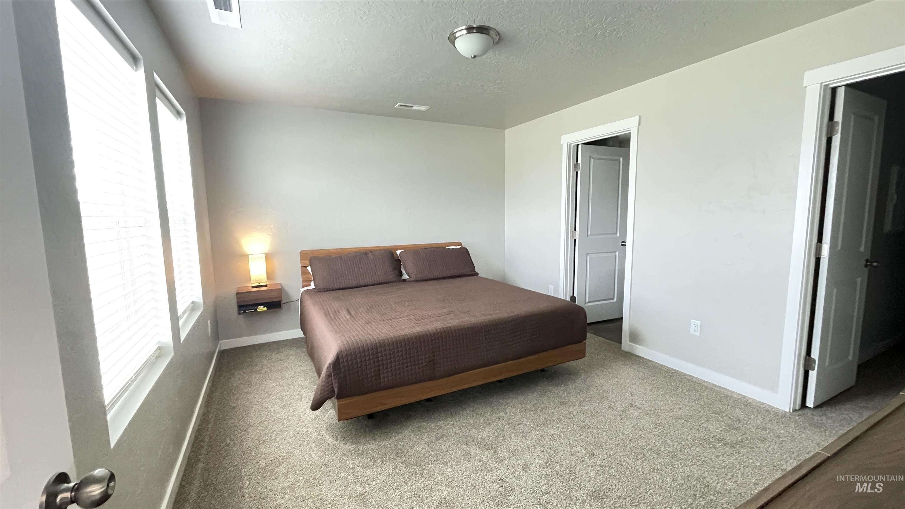 10458 Rockaway Ridge St., Nampa, Idaho 83687, 3 Bedrooms, 2 Bathrooms, Residential For Sale, Price $399,900,MLS 99002950