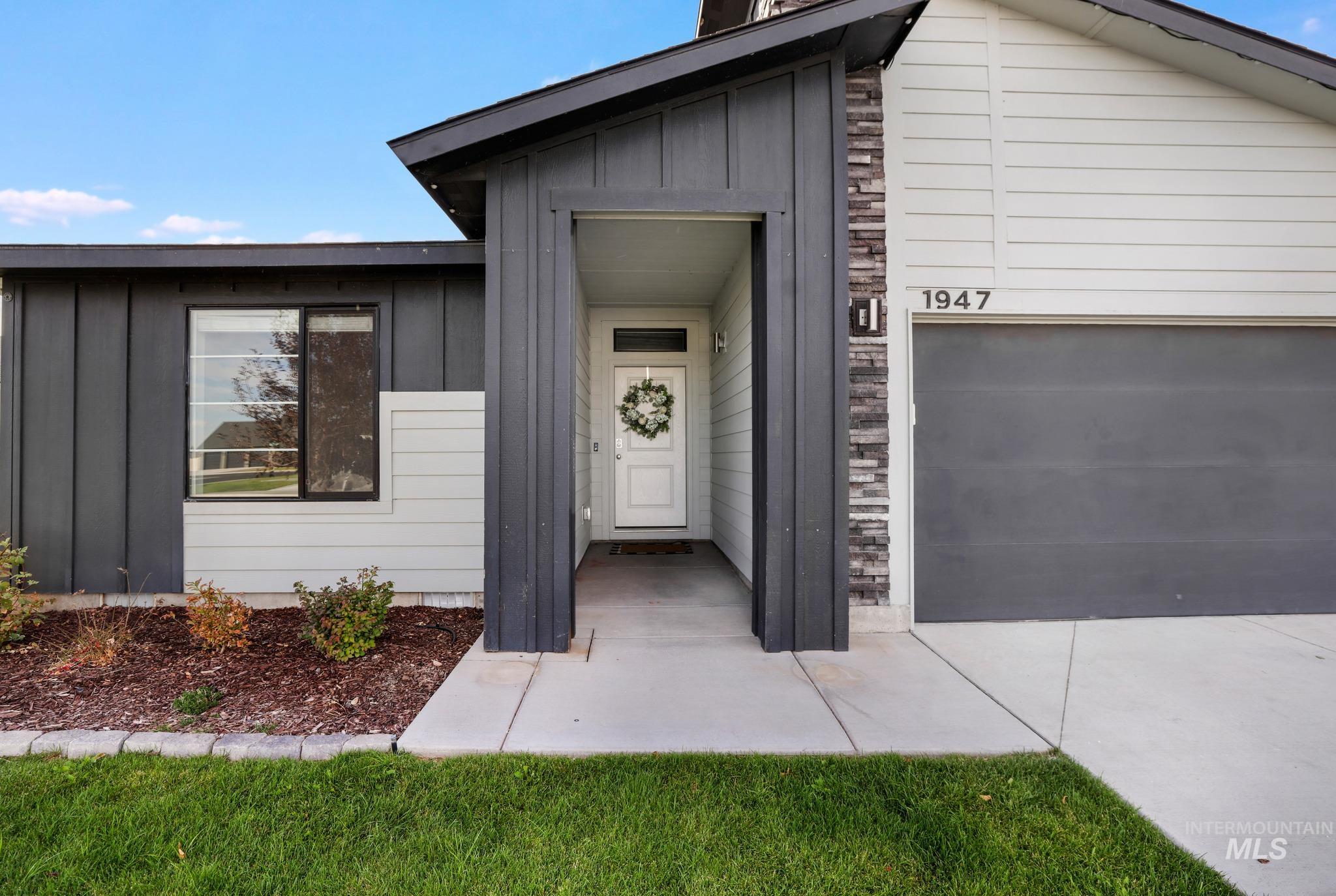 1947 Columbia Dr, Twin Falls, Idaho 83301, 4 Bedrooms, 2 Bathrooms, Residential For Sale, Price $479,000,MLS 99002957