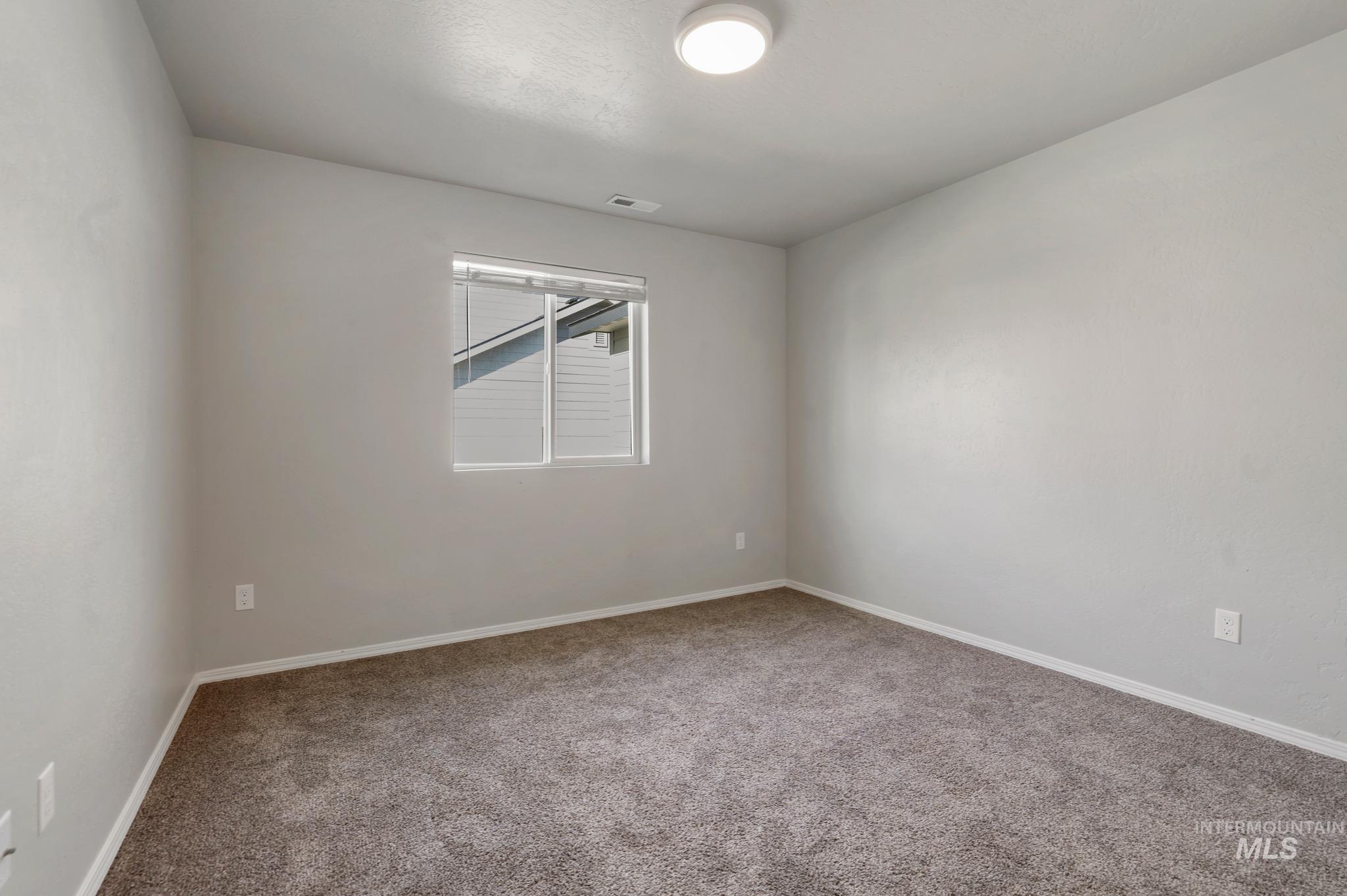 1947 Columbia Dr, Twin Falls, Idaho 83301, 4 Bedrooms, 2 Bathrooms, Residential For Sale, Price $479,000,MLS 99002957