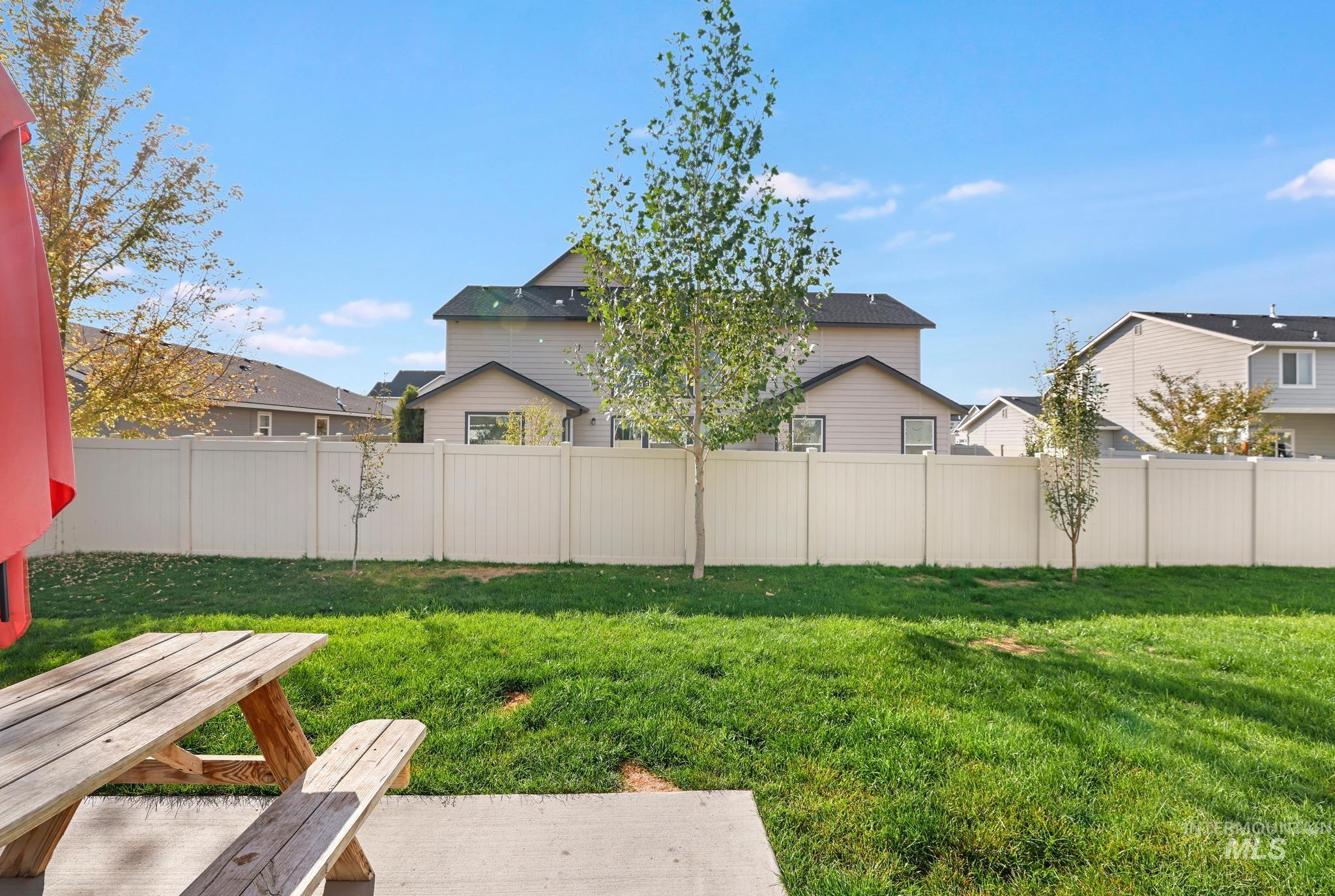 1947 Columbia Dr, Twin Falls, Idaho 83301, 4 Bedrooms, 2 Bathrooms, Residential For Sale, Price $479,000,MLS 99002957