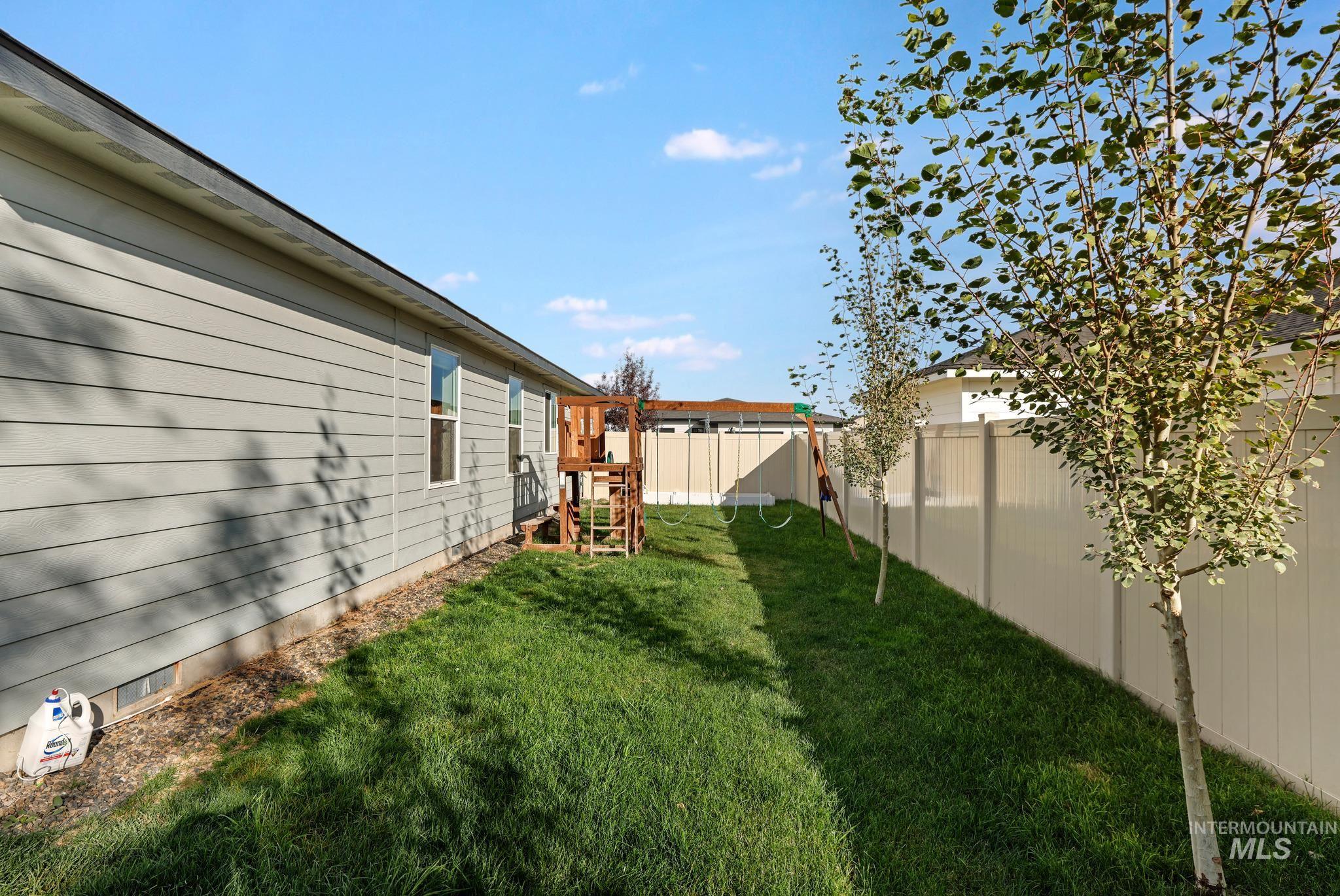 1947 Columbia Dr, Twin Falls, Idaho 83301, 4 Bedrooms, 2 Bathrooms, Residential For Sale, Price $479,000,MLS 99002957