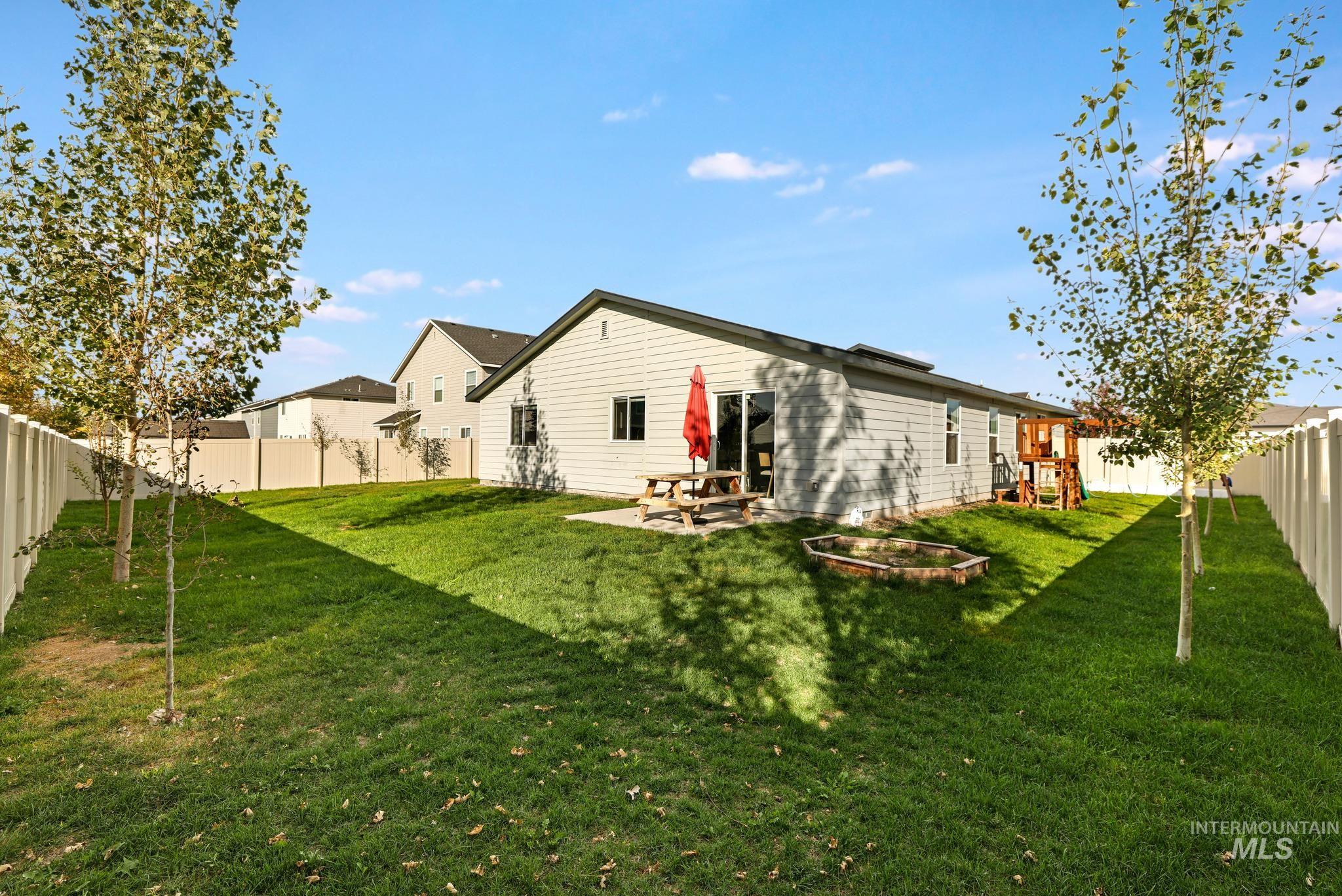 1947 Columbia Dr, Twin Falls, Idaho 83301, 4 Bedrooms, 2 Bathrooms, Residential For Sale, Price $479,000,MLS 99002957