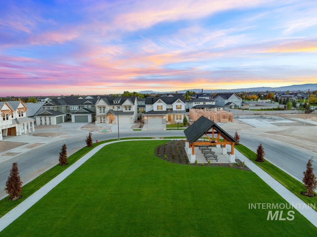 3120 E Renwick St, Meridian, Idaho 83642, 4 Bedrooms, 4 Bathrooms, Residential For Sale, Price $1,015,532,MLS 99002958