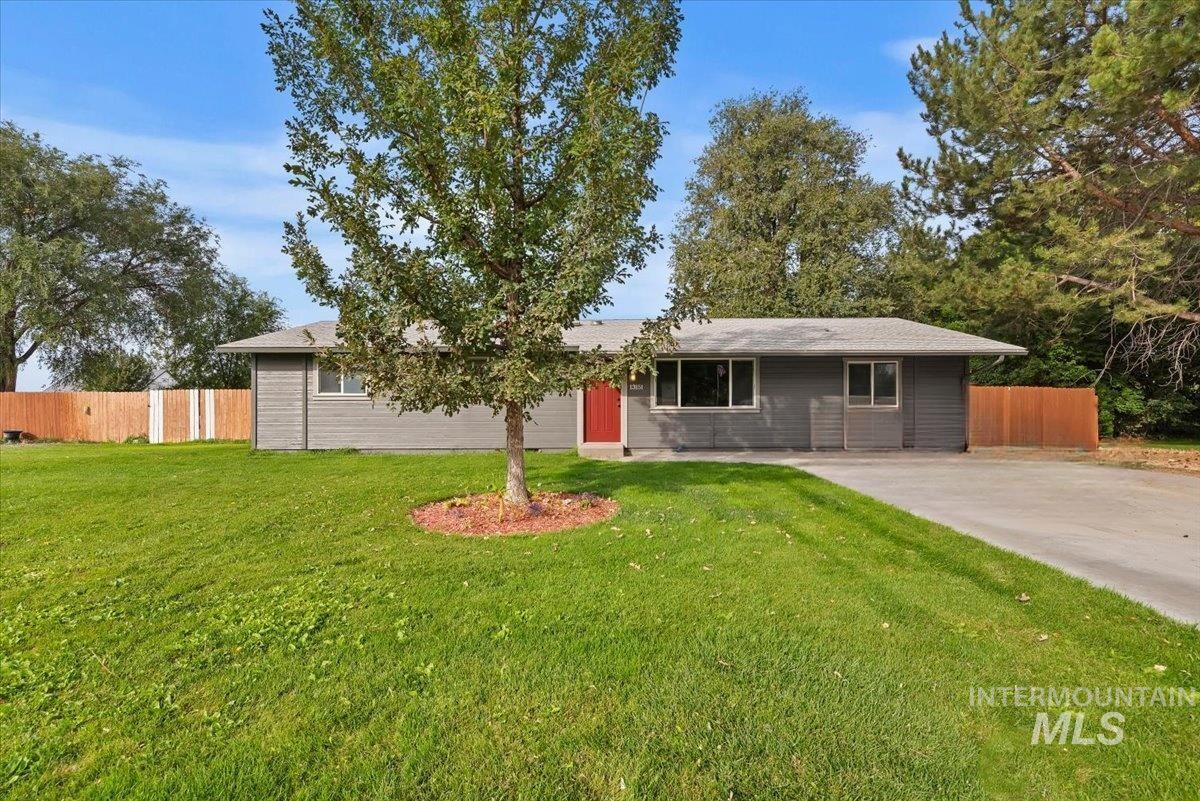 13151 S Cholla Dr, Kuna, Idaho 83634, 4 Bedrooms, 2 Bathrooms, Residential For Sale, Price $574,900, 99002961