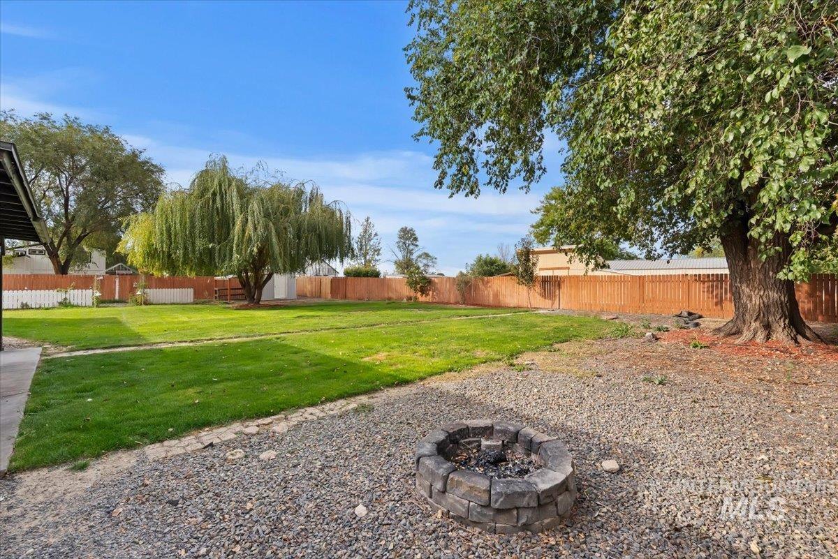 13151 S Cholla Dr, Kuna, Idaho 83634, 4 Bedrooms, 2 Bathrooms, Residential For Sale, Price $599,900,MLS 99002961