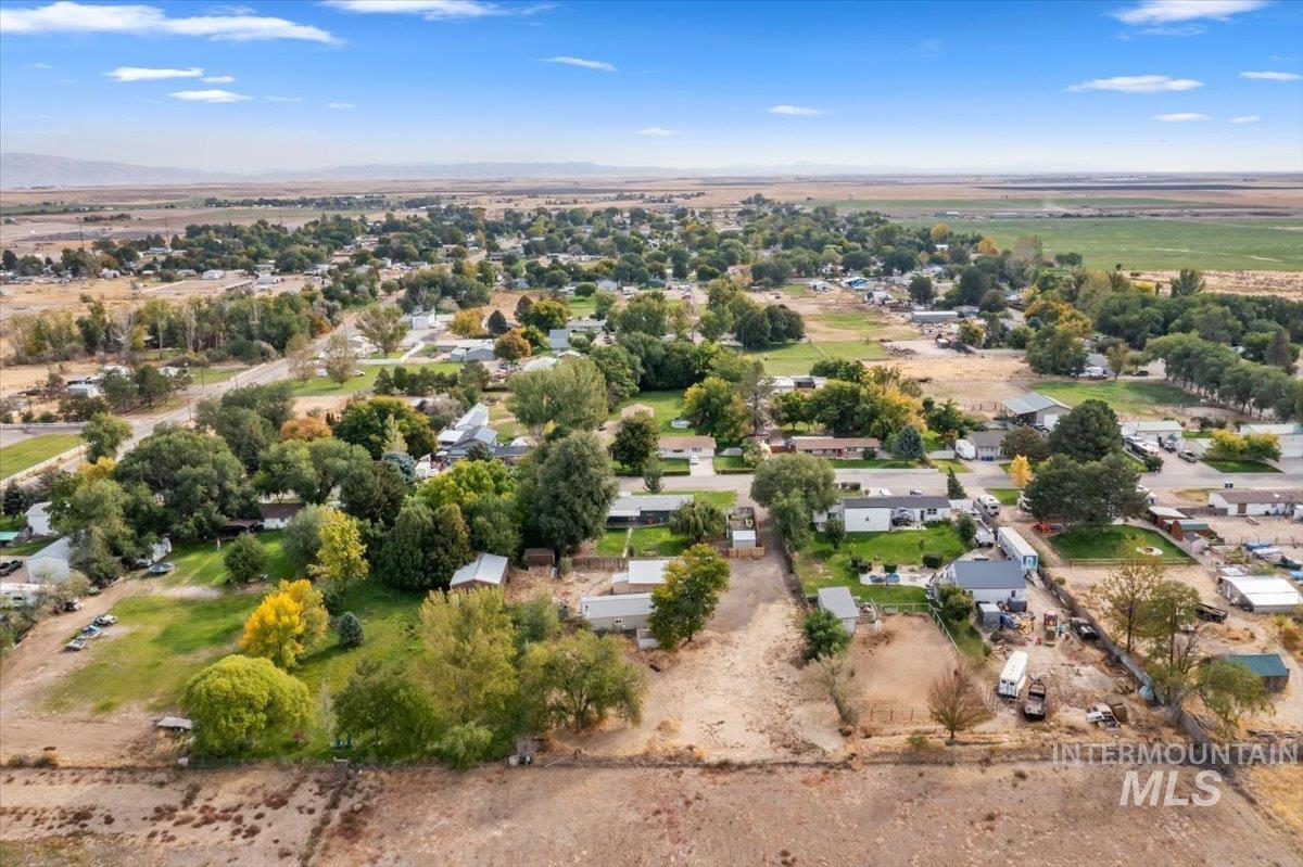 13151 S Cholla Dr, Kuna, Idaho 83634, 4 Bedrooms, 2 Bathrooms, Residential For Sale, Price $574,900, 99002961