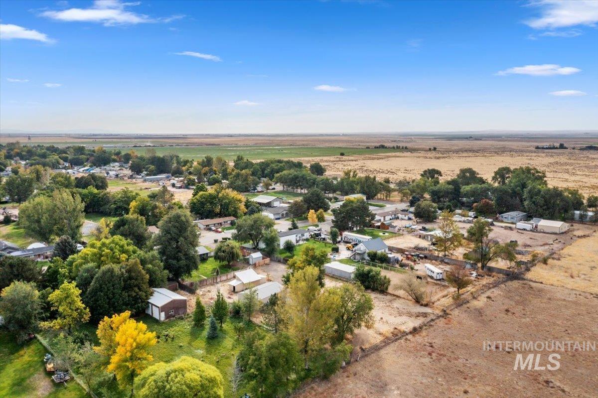 13151 S Cholla Dr, Kuna, Idaho 83634, 4 Bedrooms, 2 Bathrooms, Residential For Sale, Price $599,900,MLS 99002961