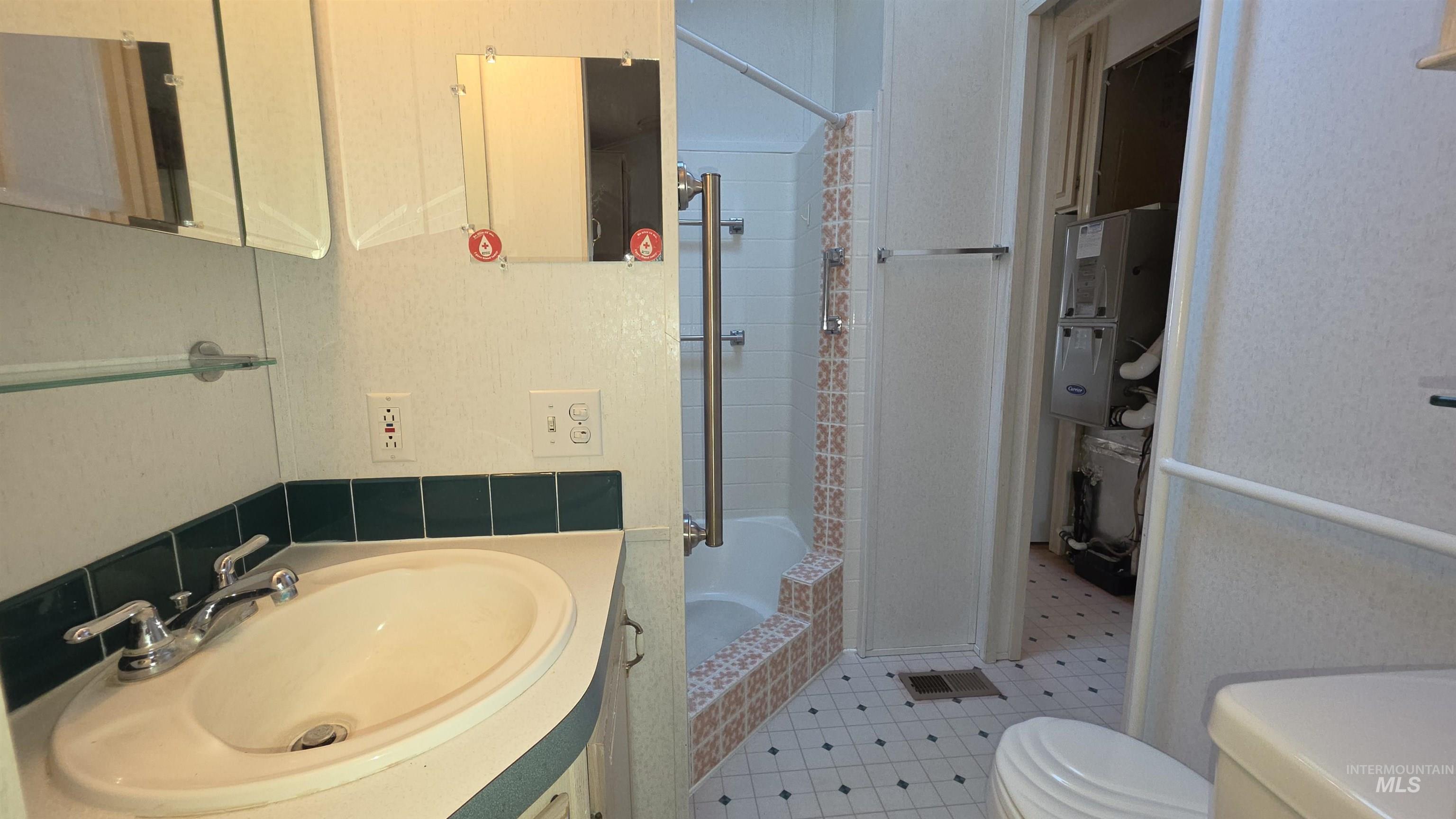 3526 11th St., Lewiston, Idaho 83501, 1 Bedroom, 1 Bathroom, Residential For Sale, Price $67,500,MLS 99002965