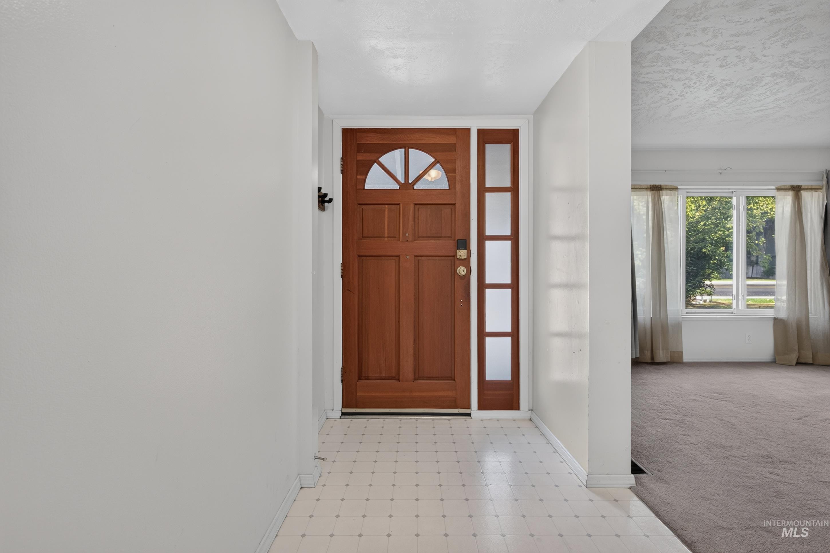 539 Lake Lowell Avenue, Nampa, Idaho 83686, 4 Bedrooms, 2 Bathrooms, Residential For Sale, Price $395,000,MLS 99002978