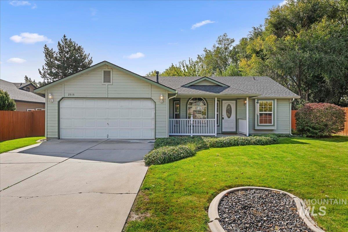 2515 Sunflower, Nampa, Idaho 83686, 3 Bedrooms, 2 Bathrooms, Residential For Sale, Price $360,000,MLS 99002980