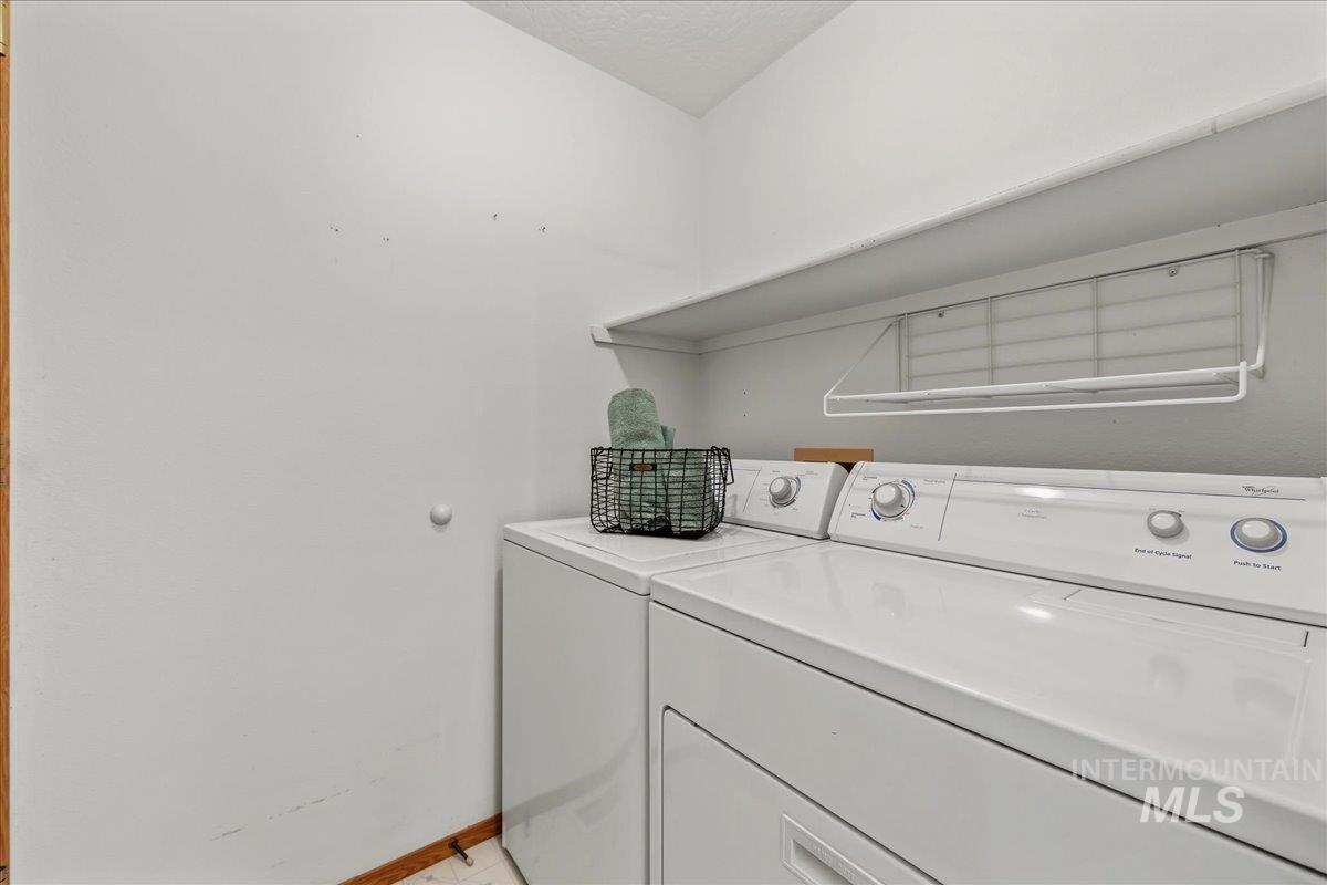 2515 Sunflower, Nampa, Idaho 83686, 3 Bedrooms, 2 Bathrooms, Residential For Sale, Price $360,000,MLS 99002980