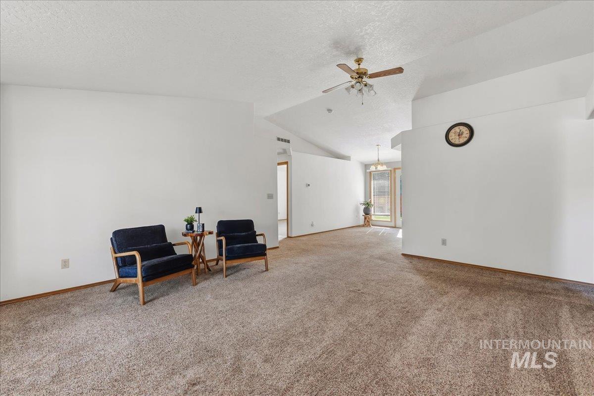 2515 Sunflower, Nampa, Idaho 83686, 3 Bedrooms, 2 Bathrooms, Residential For Sale, Price $360,000,MLS 99002980