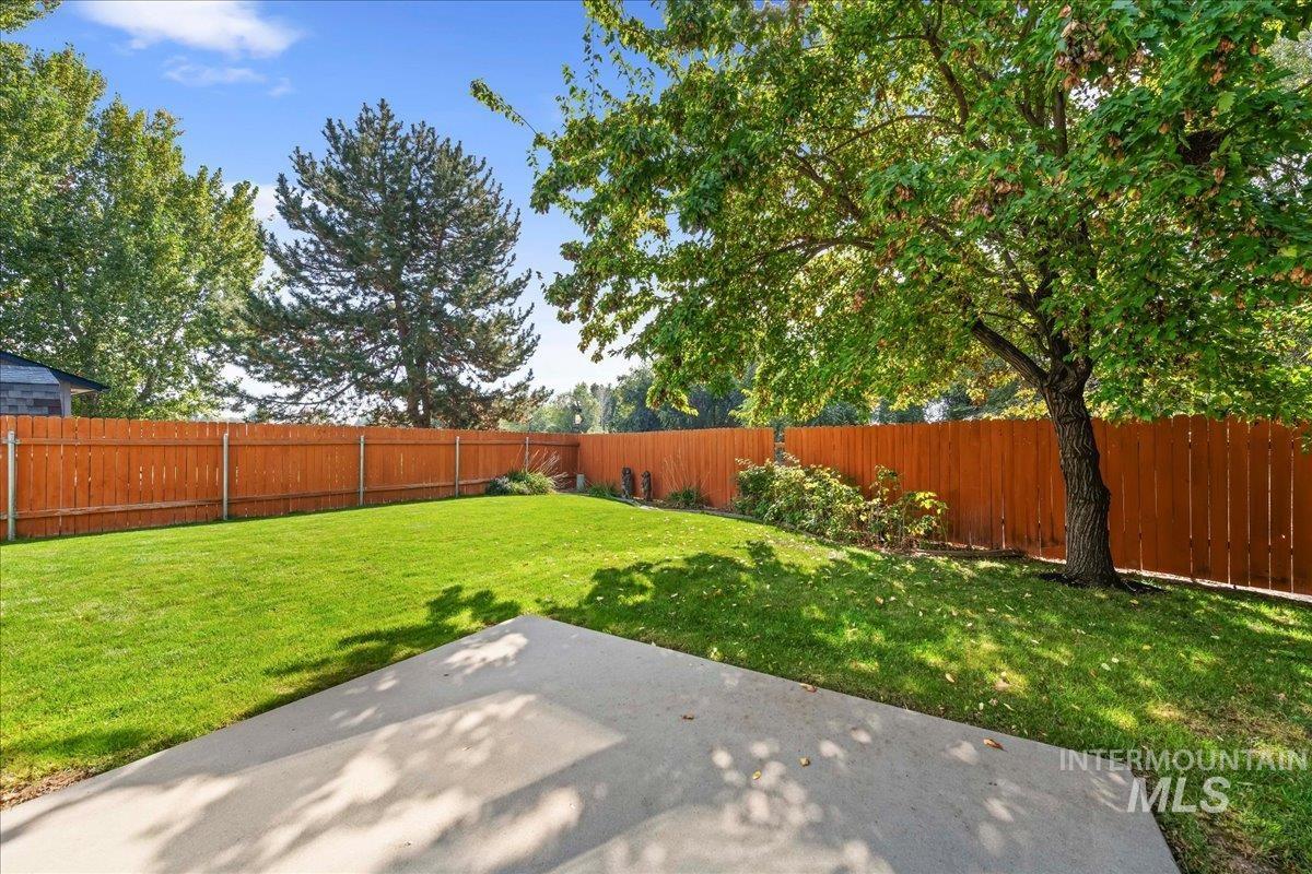 2515 Sunflower, Nampa, Idaho 83686, 3 Bedrooms, 2 Bathrooms, Residential For Sale, Price $360,000,MLS 99002980
