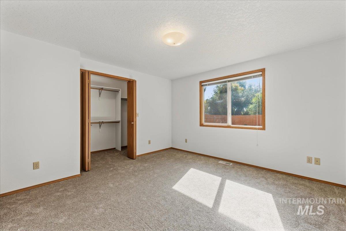 2515 Sunflower, Nampa, Idaho 83686, 3 Bedrooms, 2 Bathrooms, Residential For Sale, Price $360,000,MLS 99002980