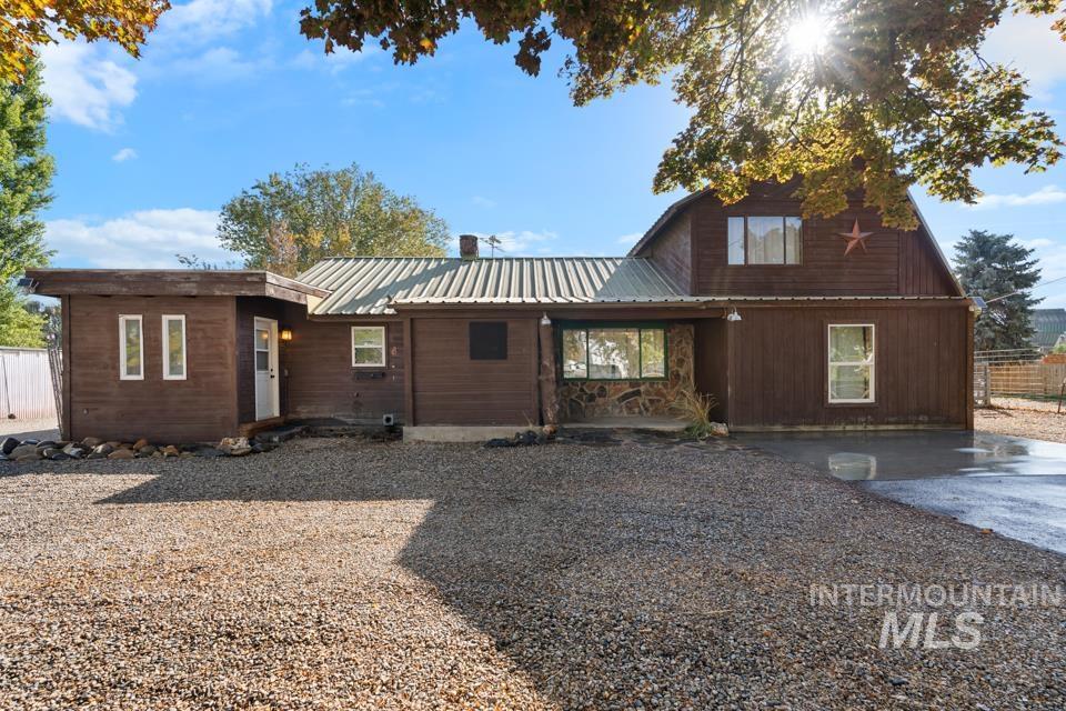 143 S East Blvd, New Plymouth, Idaho 83655, 3 Bedrooms, 1 Bathroom, Residential For Sale, Price $389,900, 99002982