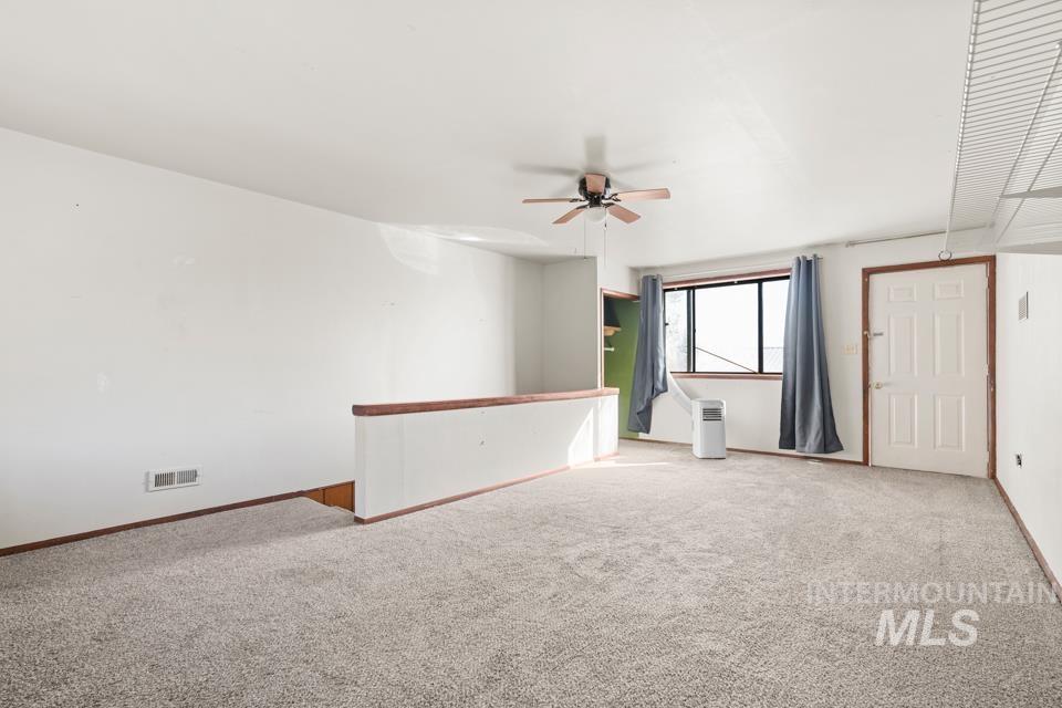 143 S East Blvd, New Plymouth, Idaho 83655, 3 Bedrooms, 1 Bathroom, Residential For Sale, Price $389,900, 99002982