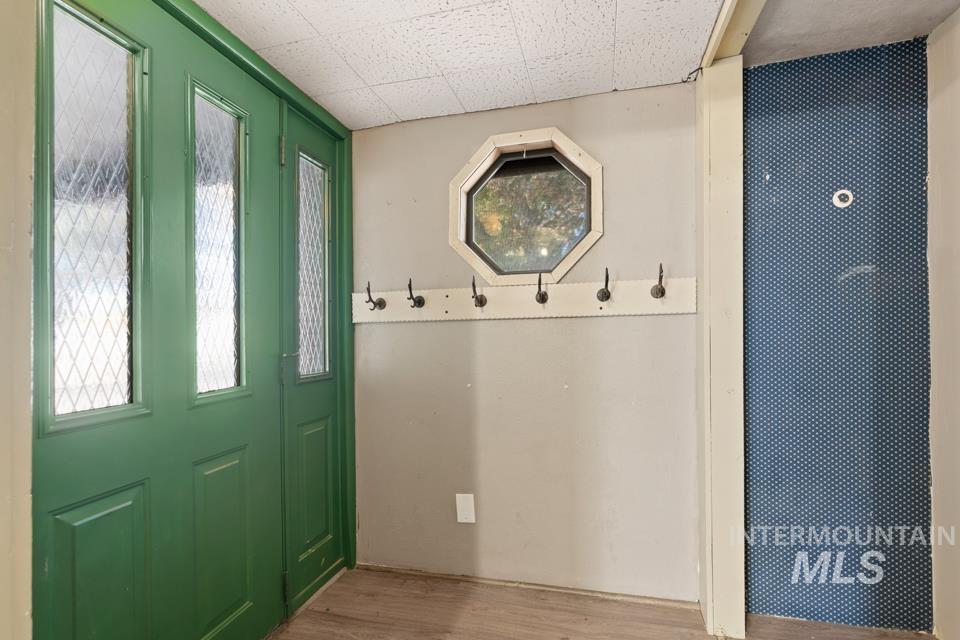 143 S East Blvd, New Plymouth, Idaho 83655, 3 Bedrooms, 1 Bathroom, Residential For Sale, Price $389,900, 99002982