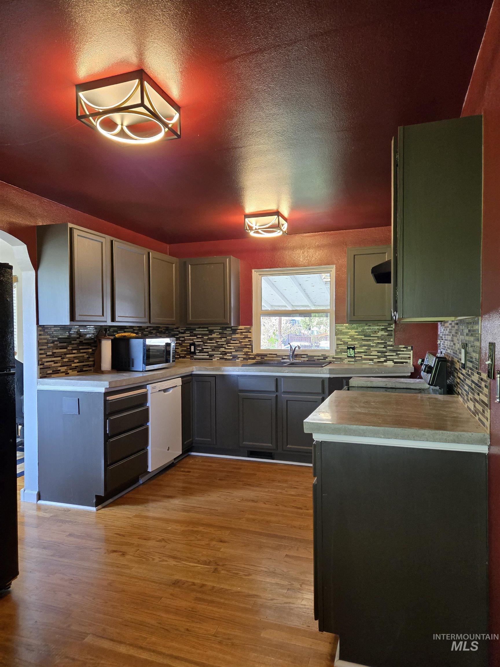 801 Hughes Dr, Payette, Idaho 83661, 3 Bedrooms, 2 Bathrooms, Residential For Sale, Price $375,000,MLS 99002983