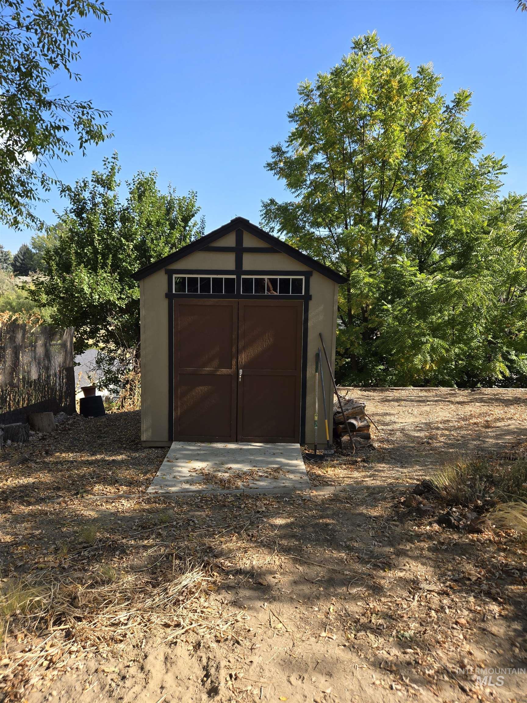 801 Hughes Dr, Payette, Idaho 83661, 3 Bedrooms, 2 Bathrooms, Residential For Sale, Price $375,000,MLS 99002983