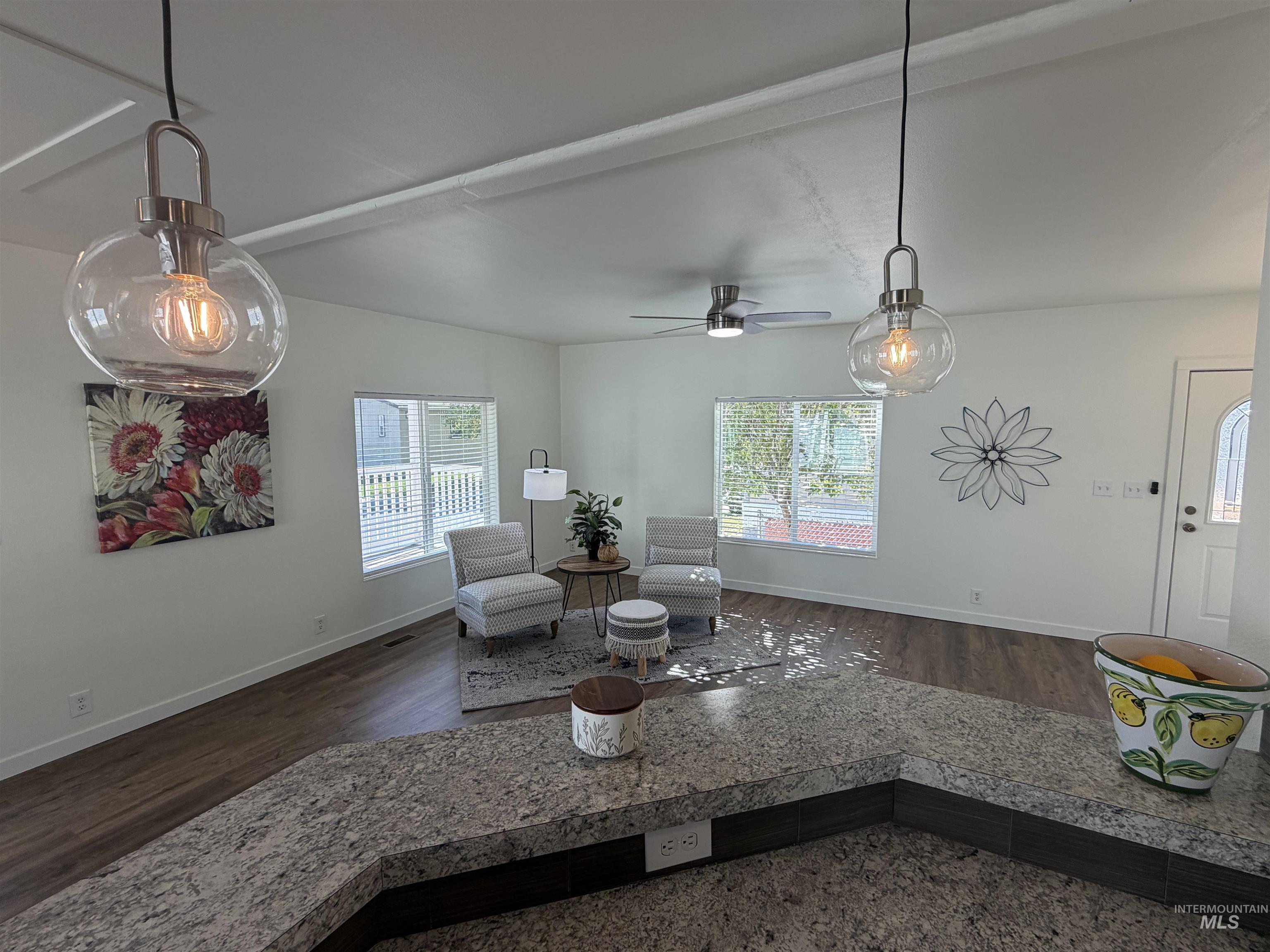611 N Timathy Rd, Boise, Idaho 83713, 3 Bedrooms, 2 Bathrooms, Residential For Sale, Price $149,900,MLS 99002986