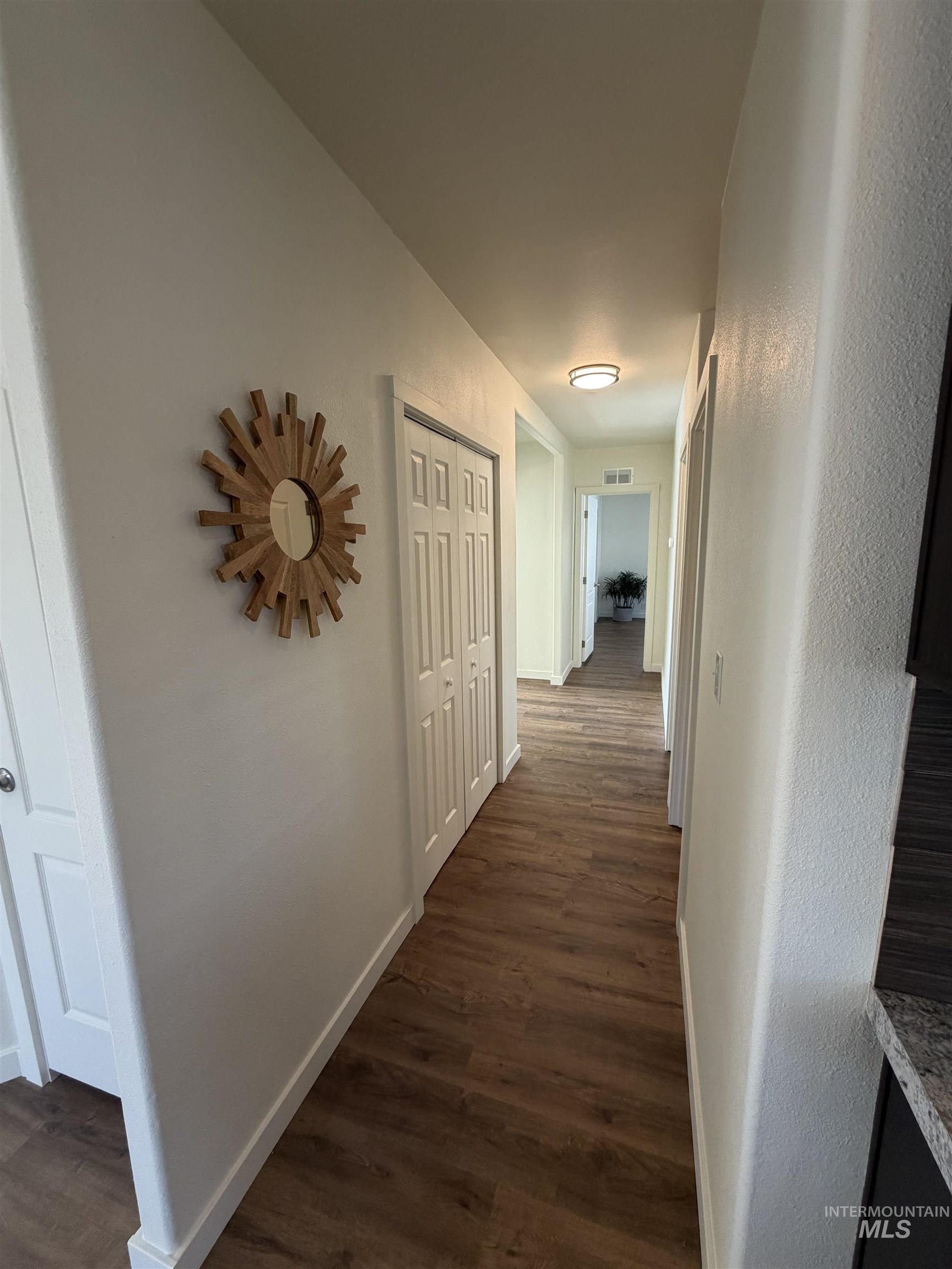611 N Timathy Rd, Boise, Idaho 83713, 3 Bedrooms, 2 Bathrooms, Residential For Sale, Price $149,900,MLS 99002986