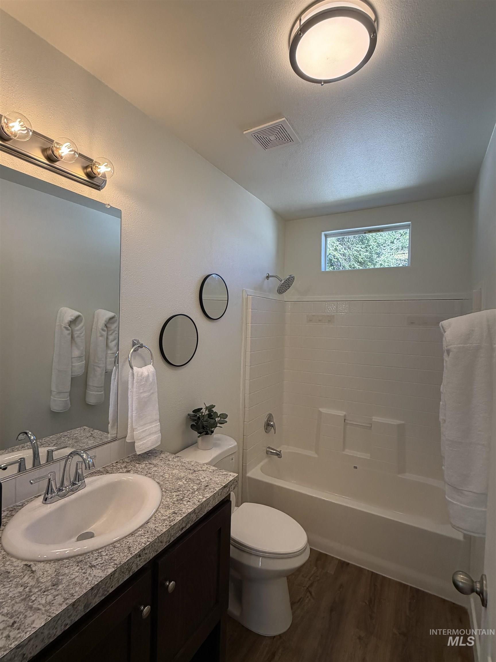 611 N Timathy Rd, Boise, Idaho 83713, 3 Bedrooms, 2 Bathrooms, Residential For Sale, Price $149,900,MLS 99002986