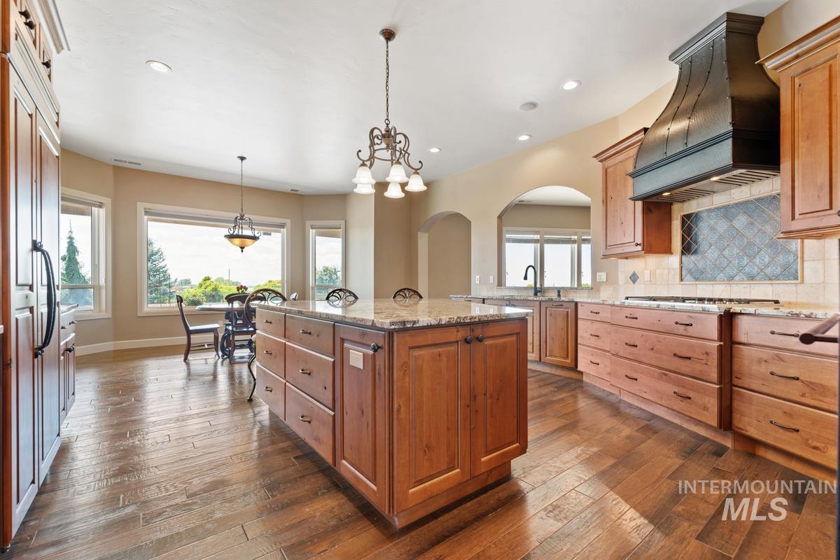5340 S Black Cat Rd., Meridian, Idaho 83642, 3 Bedrooms, 4.5 Bathrooms, Residential For Sale, Price $2,450,000,MLS 99002989
