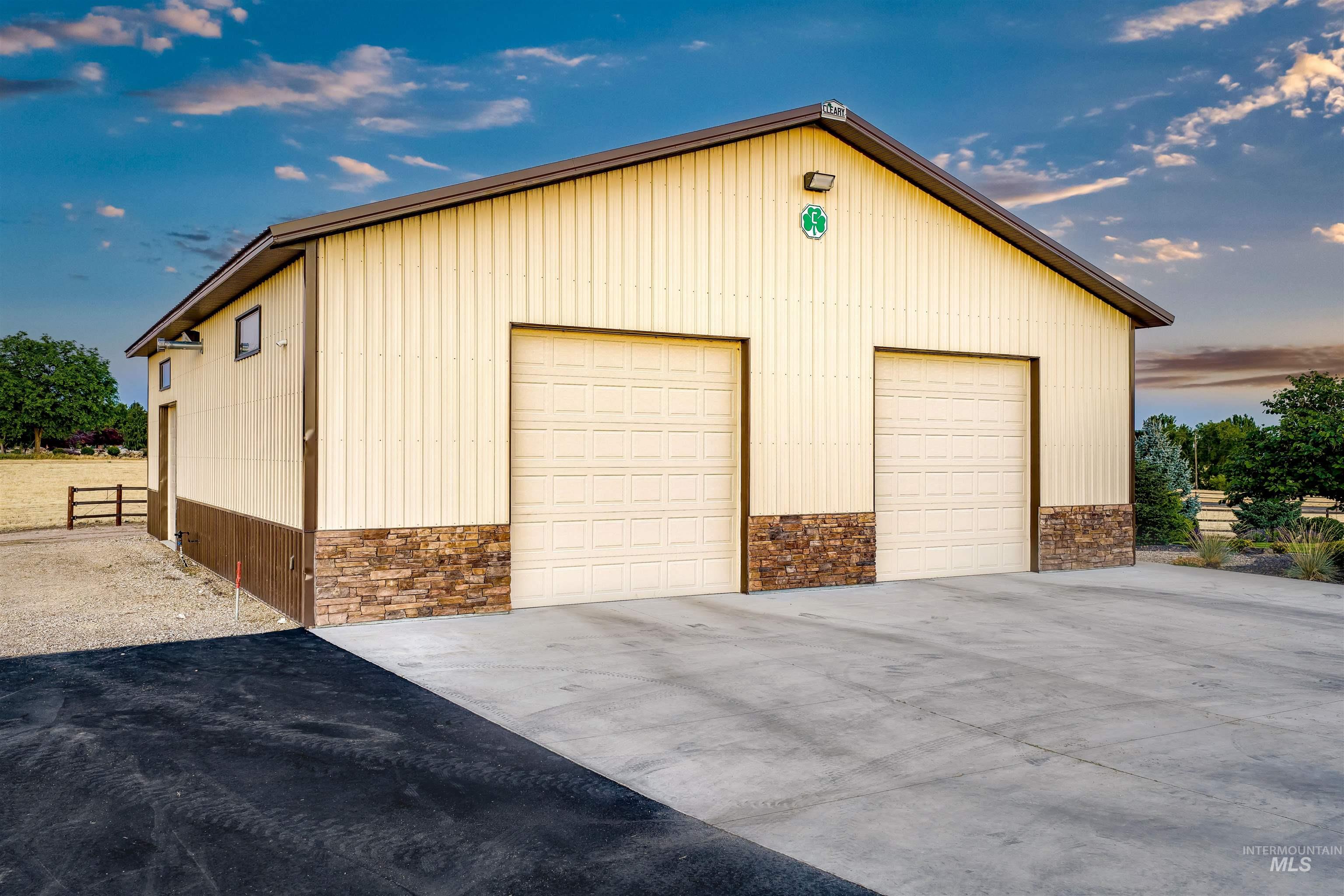 5340 S Black Cat Rd., Meridian, Idaho 83642, 3 Bedrooms, 4.5 Bathrooms, Residential For Sale, Price $2,450,000,MLS 99002989