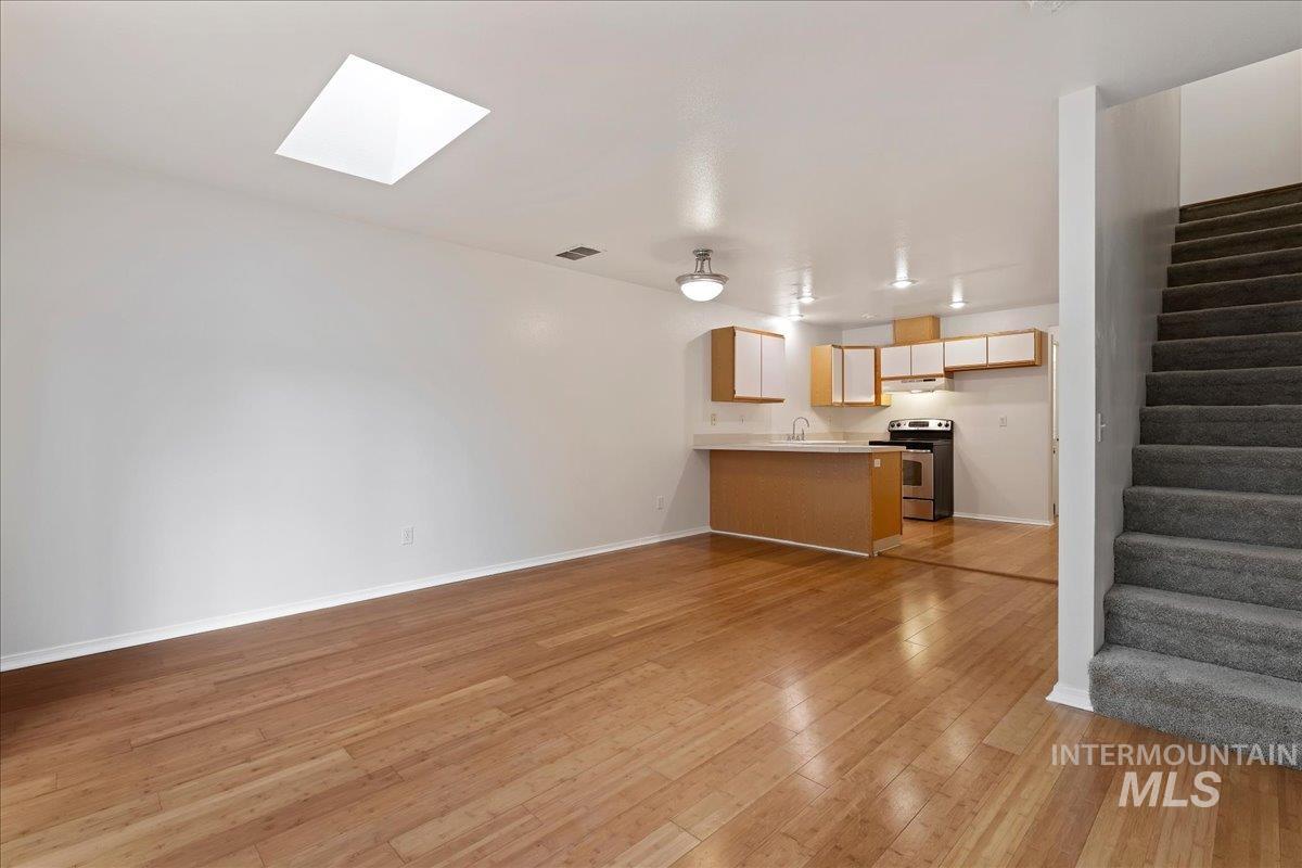 3881 W Adobe Court, Boise, Idaho 83705, 2 Bedrooms, 1.5 Bathrooms, Residential For Sale, Price $329,900,MLS 99002990