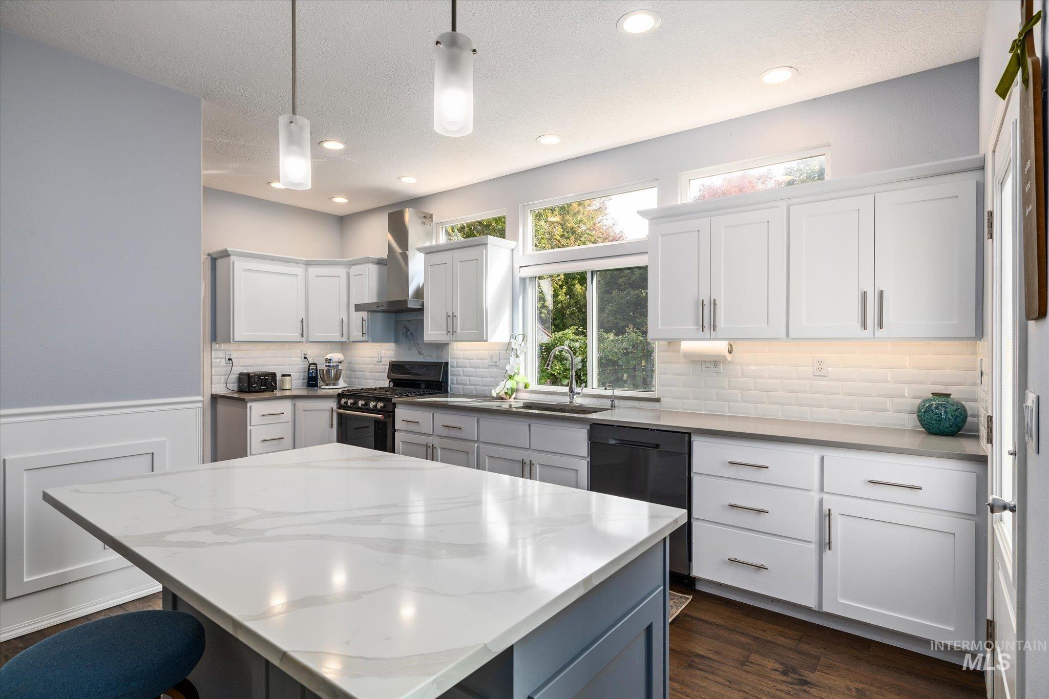 2668 N Morello Ave, Meridian, Idaho 83646, 3 Bedrooms, 2 Bathrooms, Residential For Sale, Price $510,000,MLS 99002991