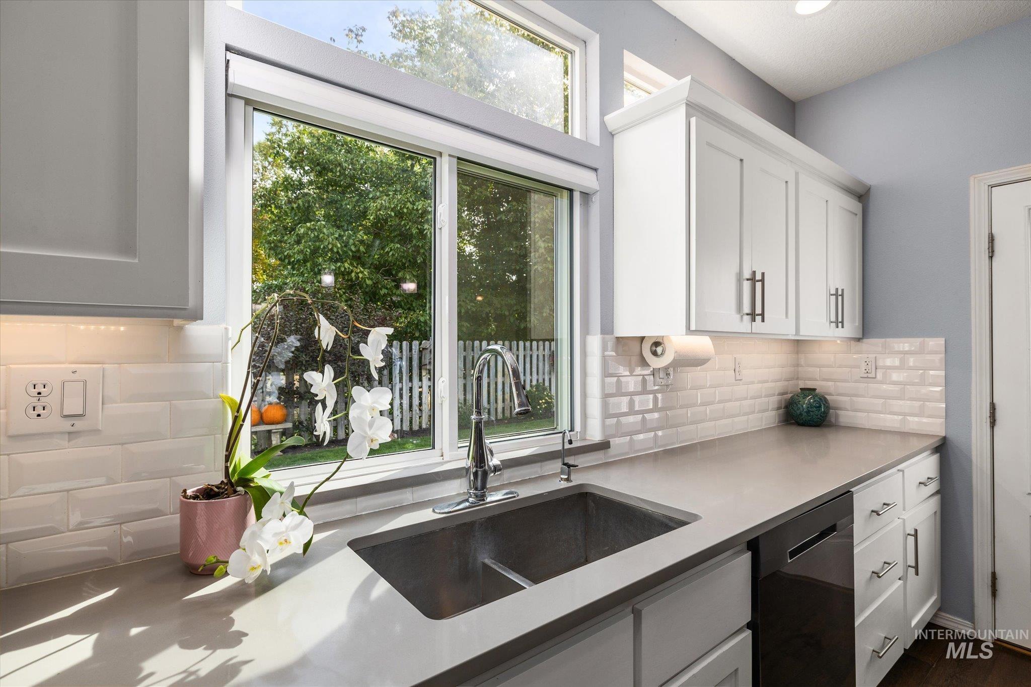 2668 N Morello Ave, Meridian, Idaho 83646, 3 Bedrooms, 2 Bathrooms, Residential For Sale, Price $510,000,MLS 99002991