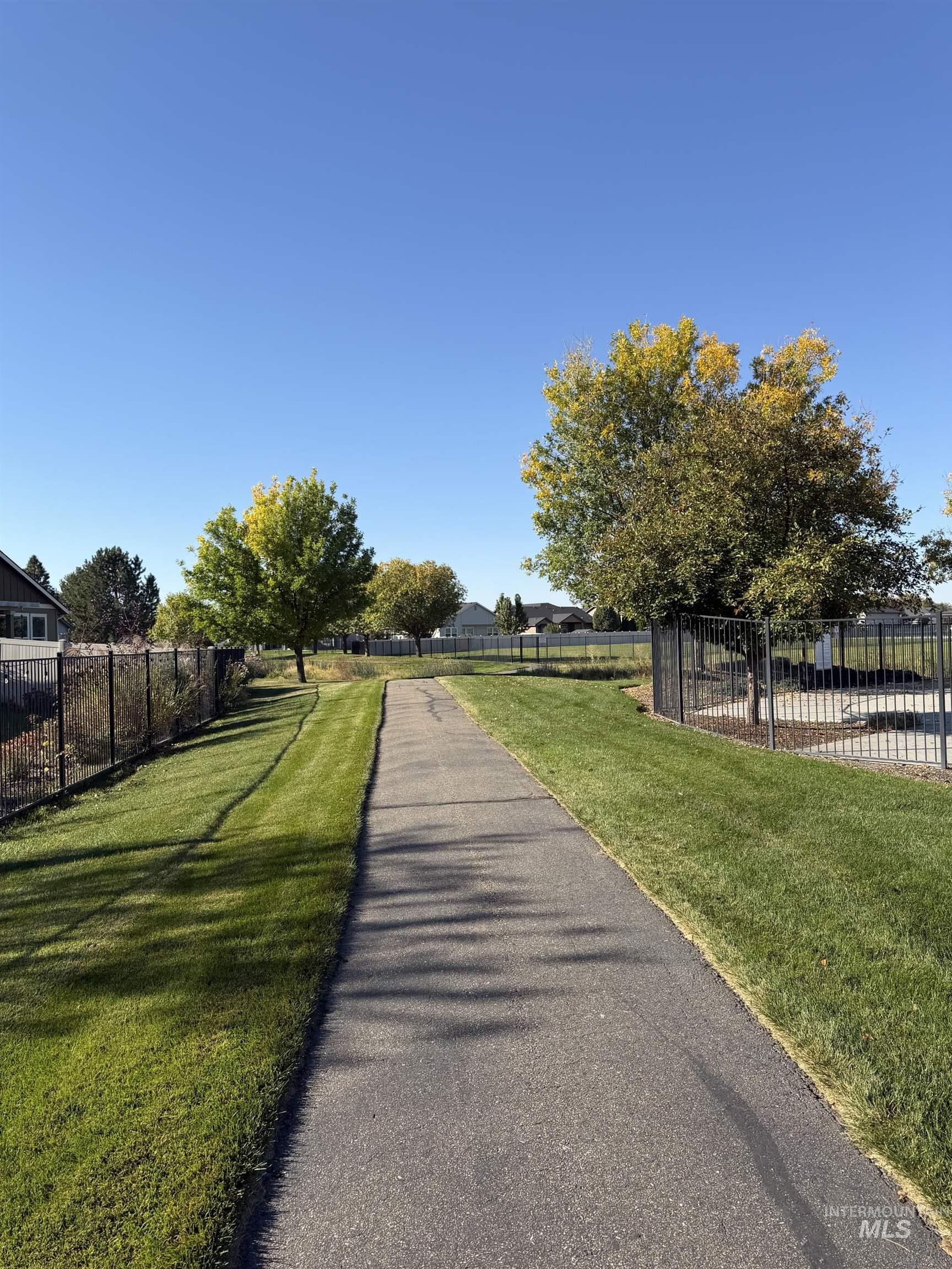 2943 E Idavada Ct, Nampa, Idaho 83686, 3 Bedrooms, 2 Bathrooms, Residential For Sale, Price $420,000,MLS 99002993