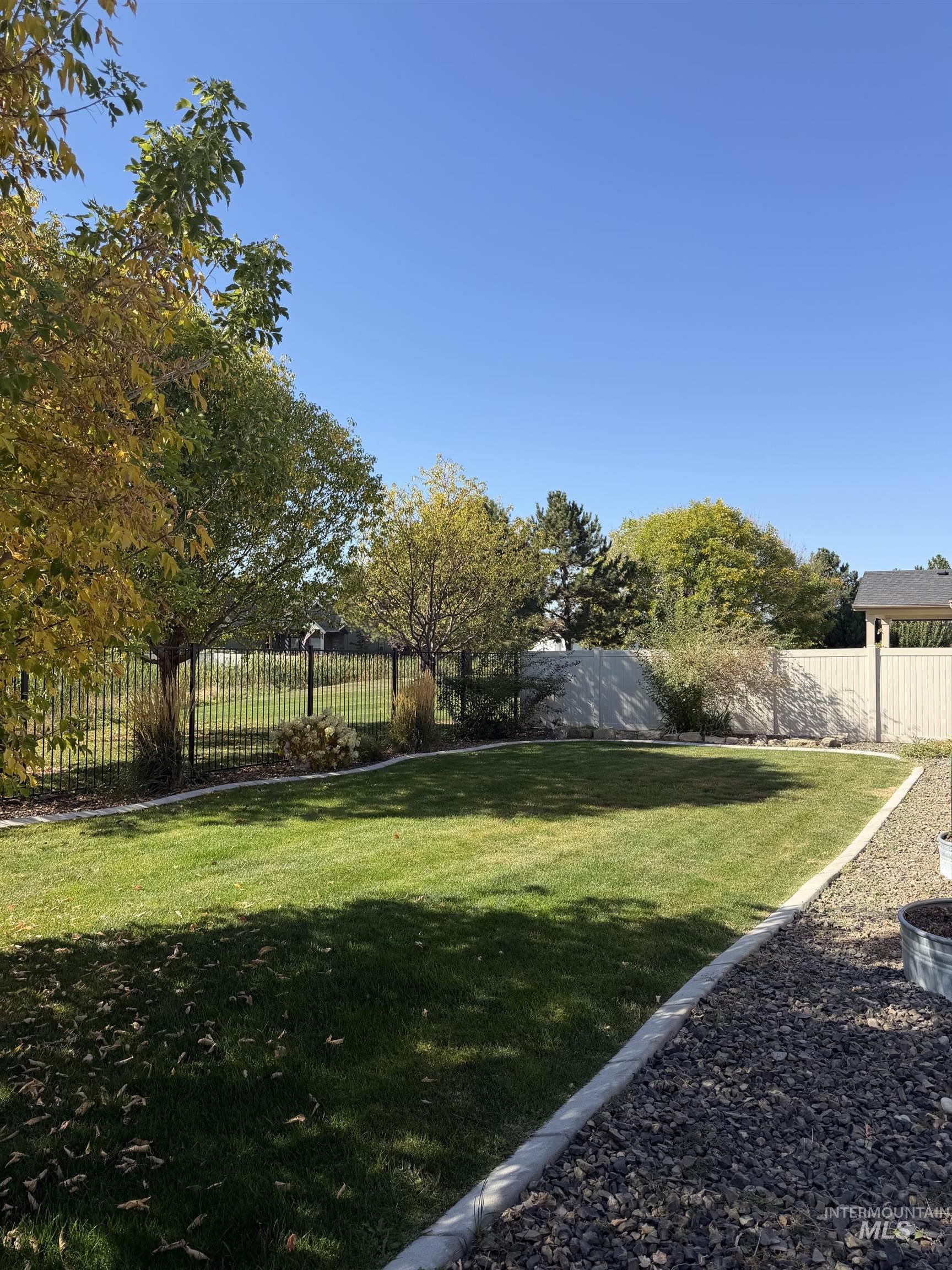 2943 E Idavada Ct, Nampa, Idaho 83686, 3 Bedrooms, 2 Bathrooms, Residential For Sale, Price $420,000,MLS 99002993