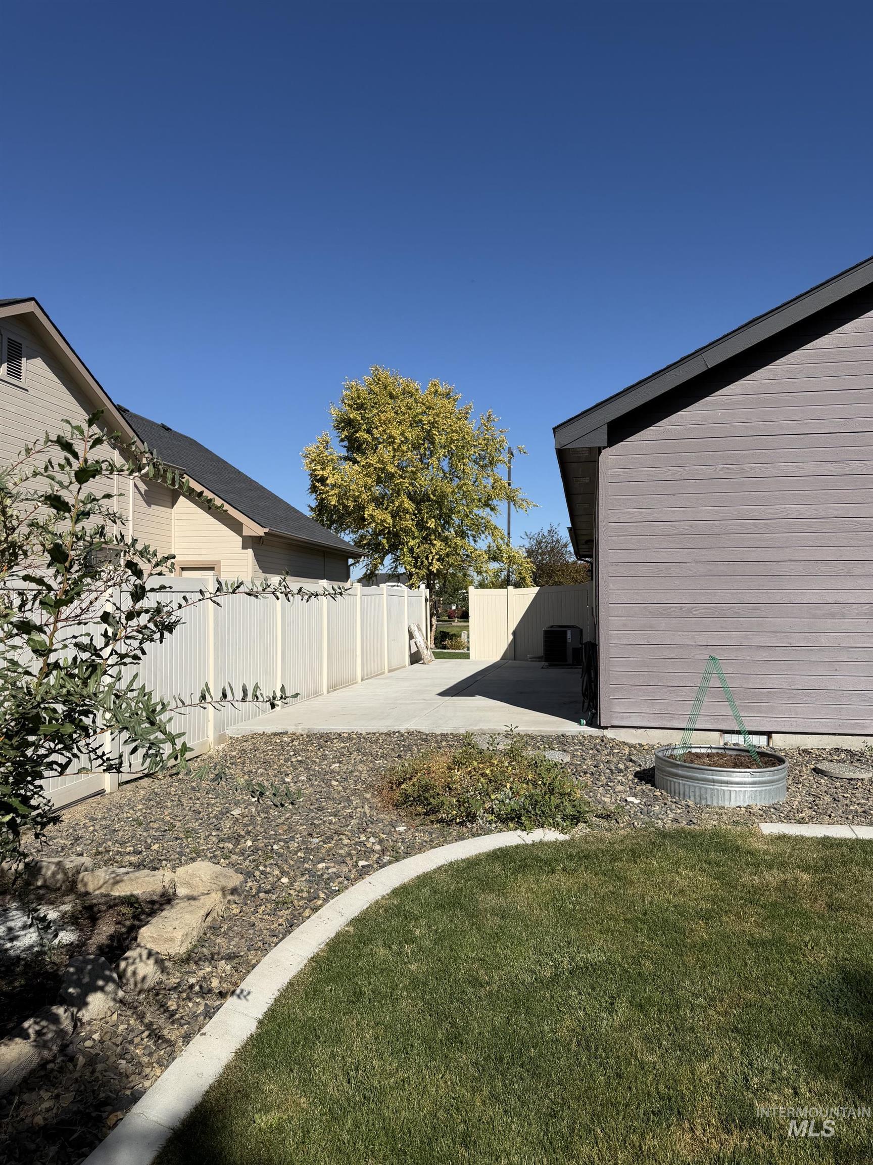 2943 E Idavada Ct, Nampa, Idaho 83686, 3 Bedrooms, 2 Bathrooms, Residential For Sale, Price $420,000,MLS 99002993
