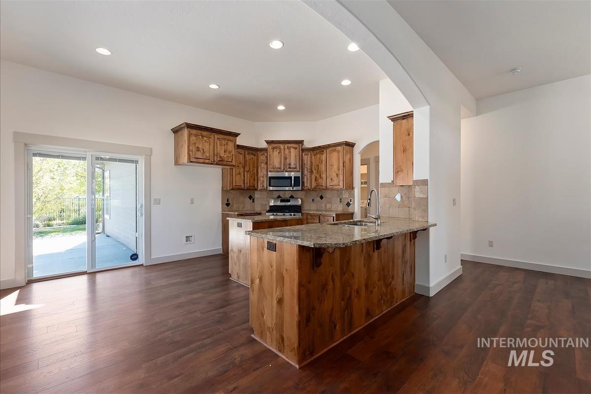 2943 E Idavada Ct, Nampa, Idaho 83686, 3 Bedrooms, 2 Bathrooms, Residential For Sale, Price $420,000, 99002993