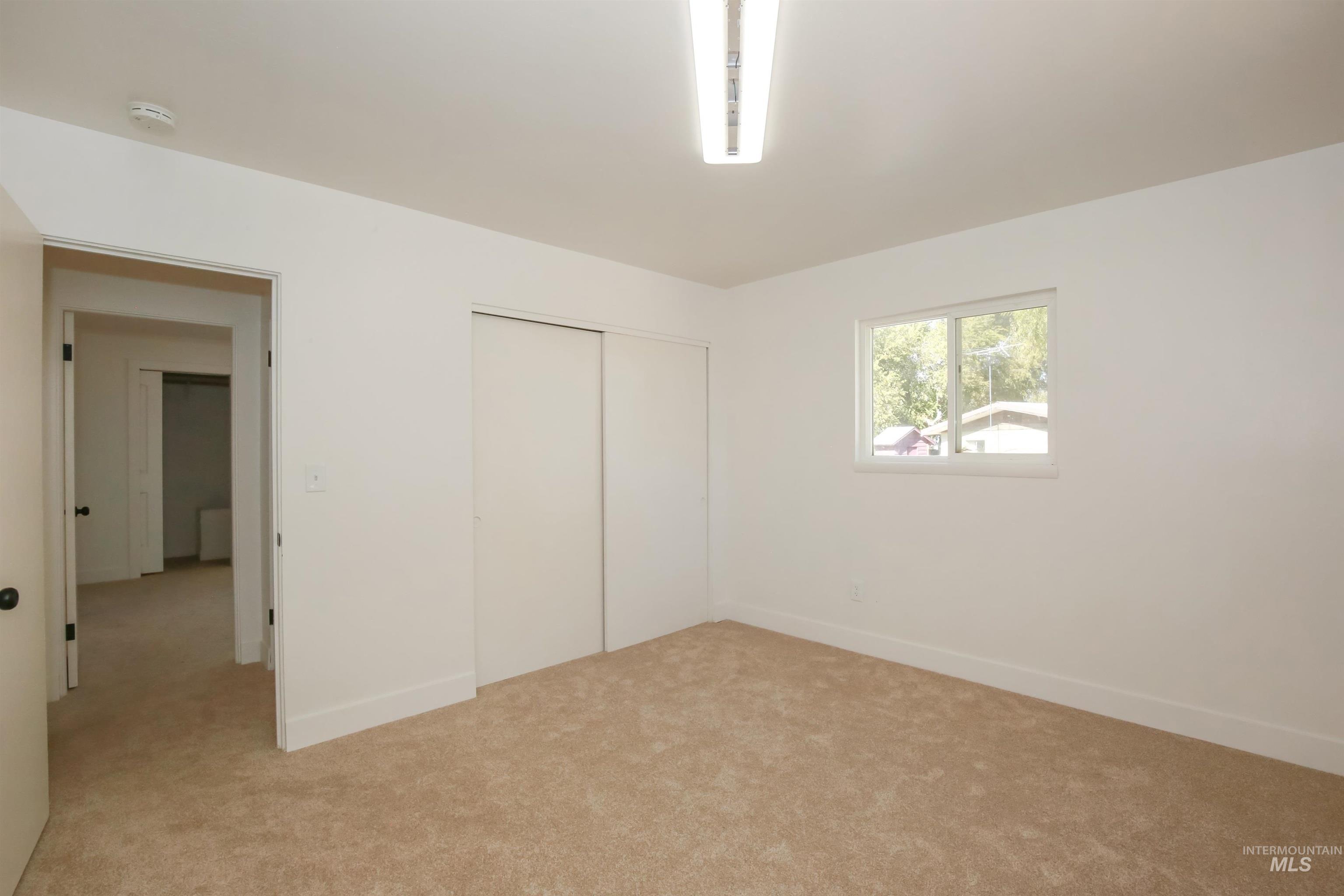 2121 Alameda Drive, Ontario, Oregon 97914, 5 Bedrooms, 3 Bathrooms, Residential For Sale, Price $459,900,MLS 99002995
