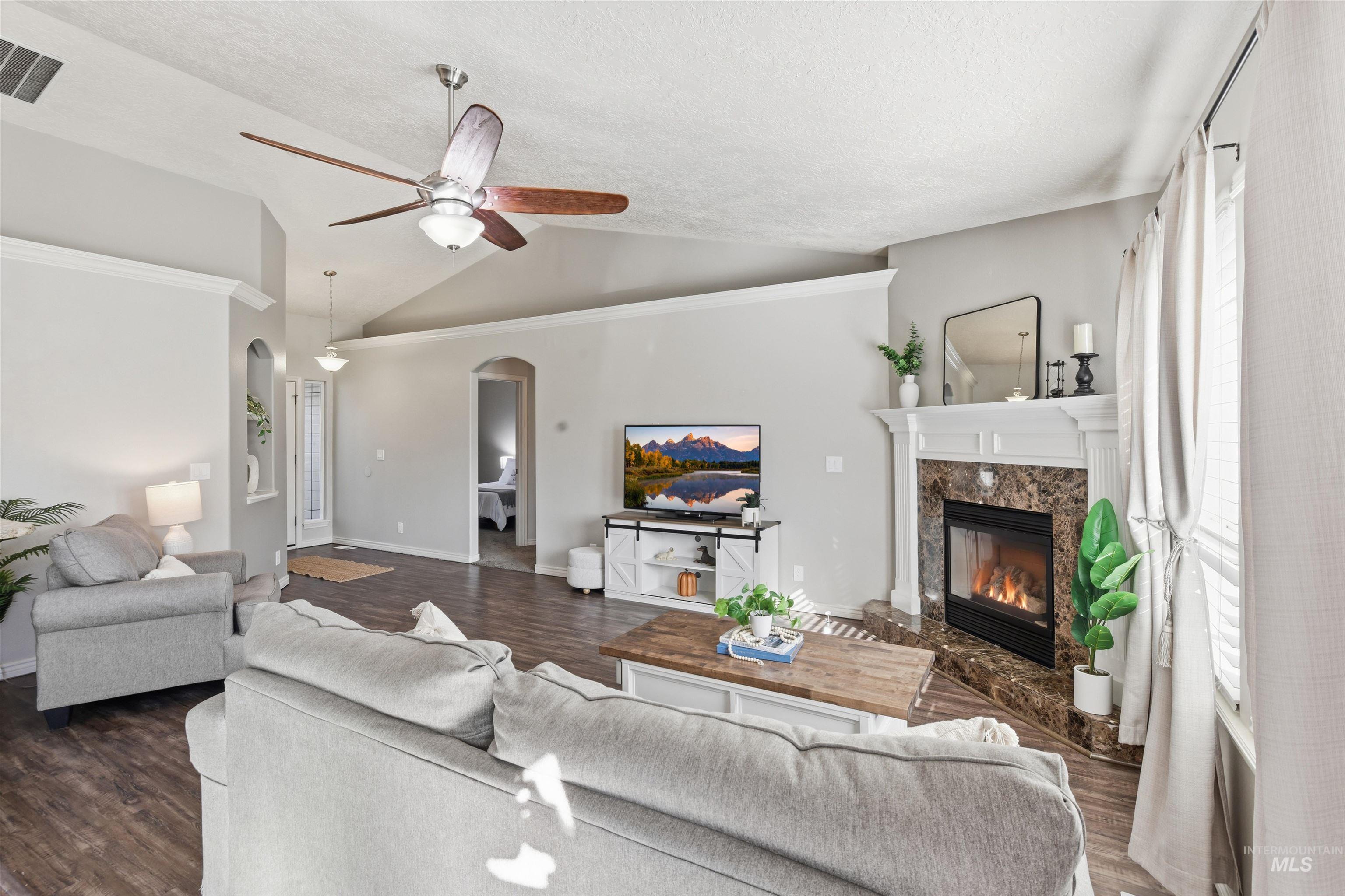 2150 N Eureka Ave, Meridian, Idaho 83646, 3 Bedrooms, 2 Bathrooms, Residential For Sale, Price $459,900,MLS 99002997